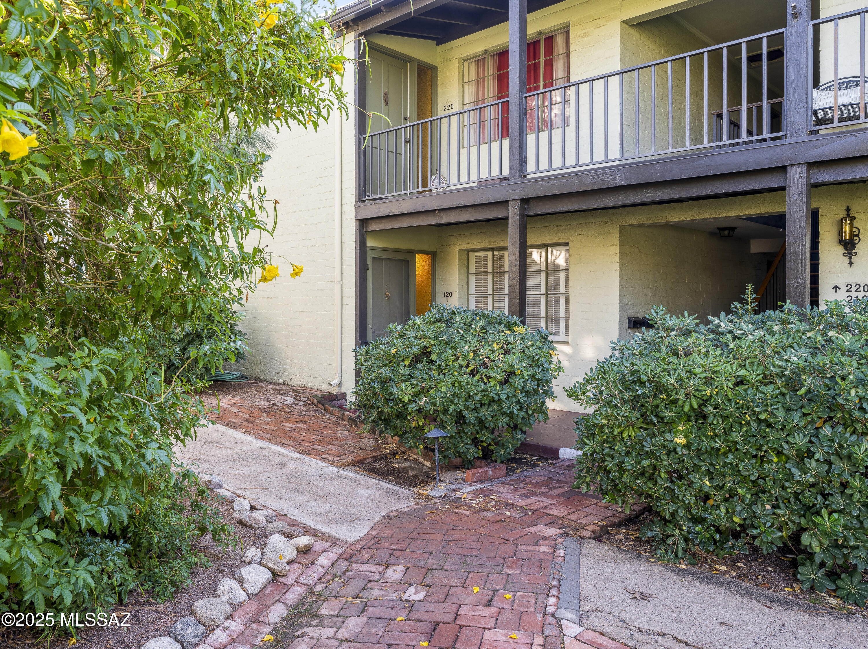 El Encanto Apartments - Residential