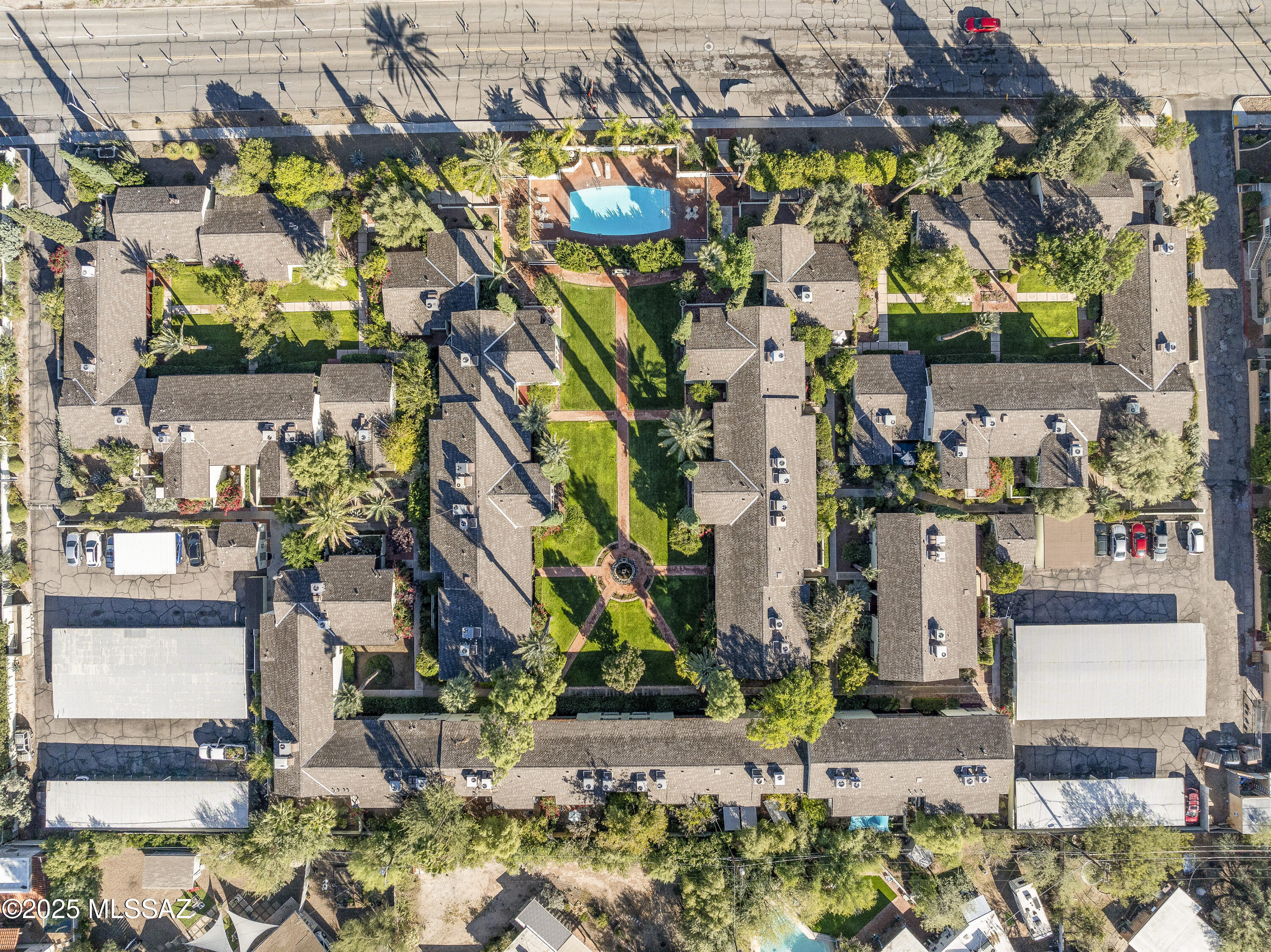 El Encanto Apartments - Residential