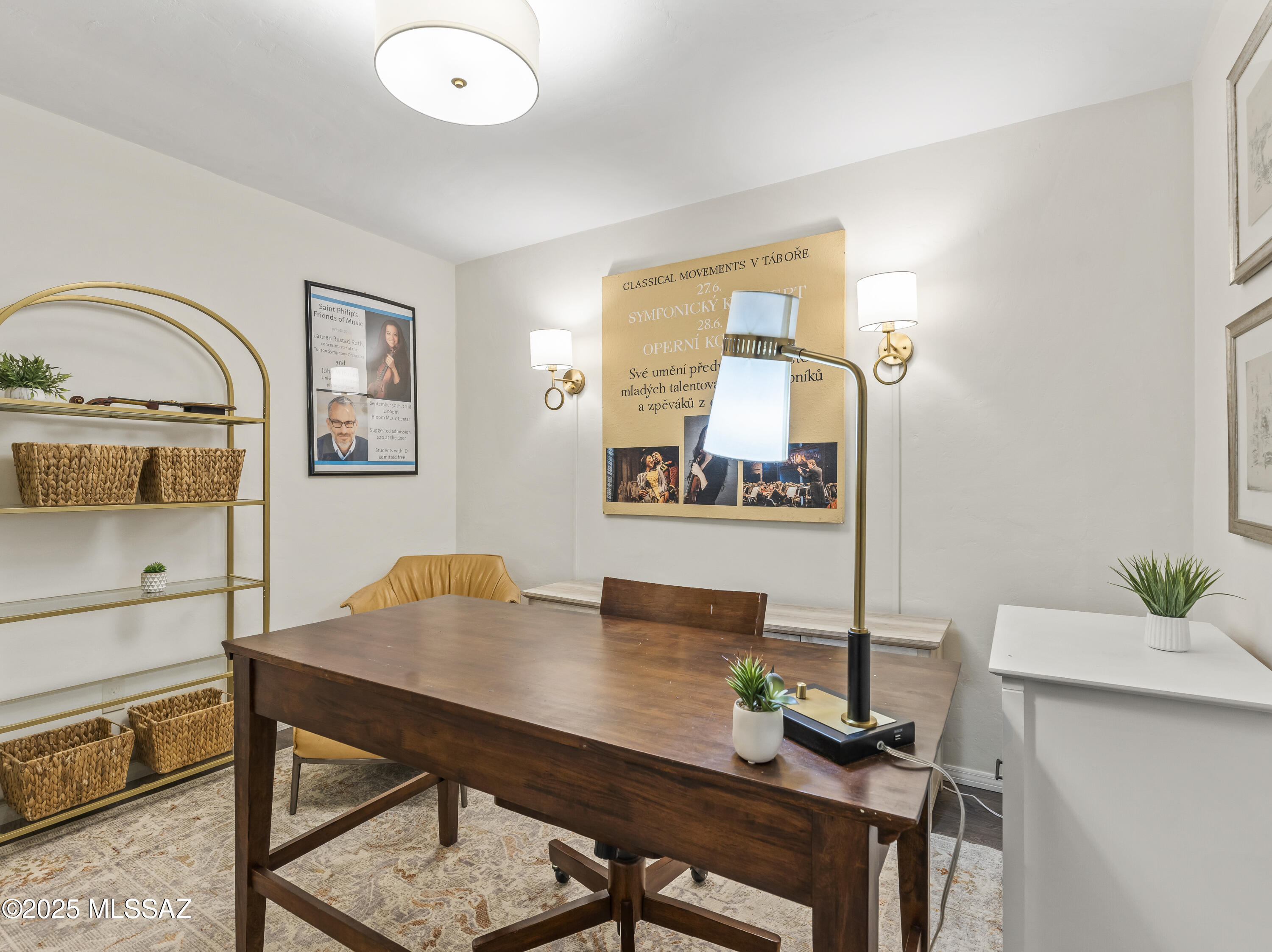 El Encanto Apartments - Residential