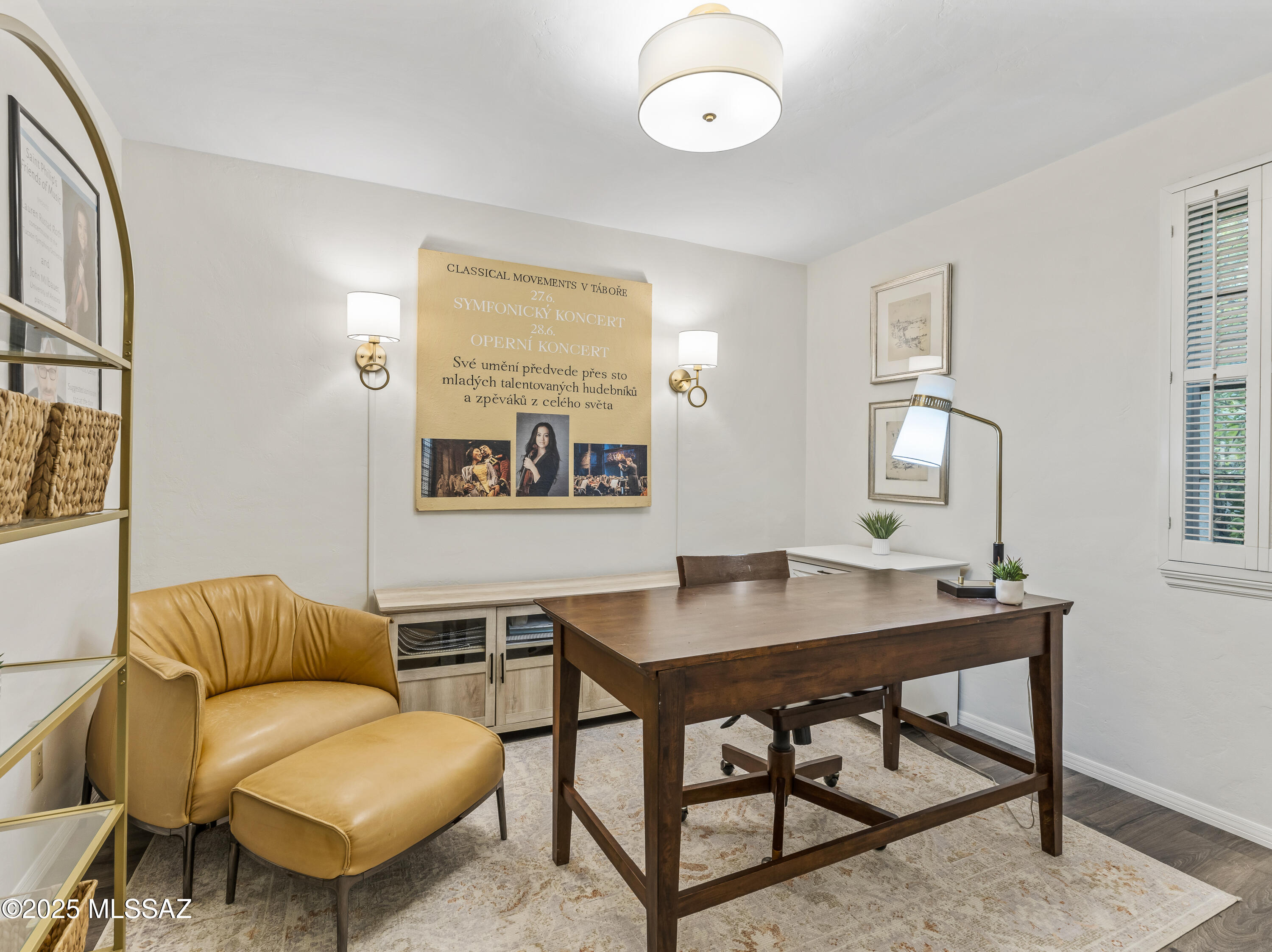 El Encanto Apartments - Residential