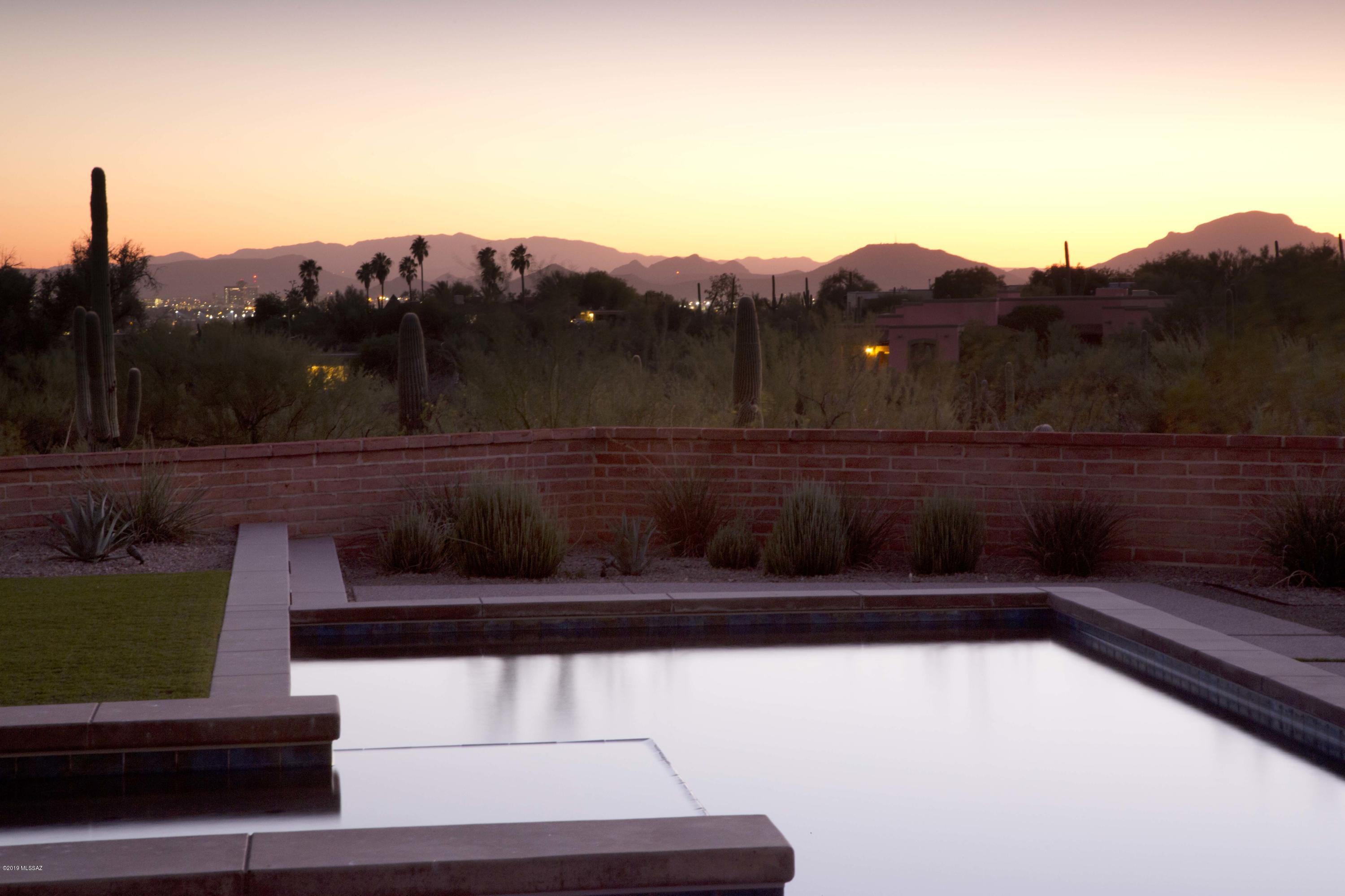 Catalina Foothills Estates NO. 2 - Residential