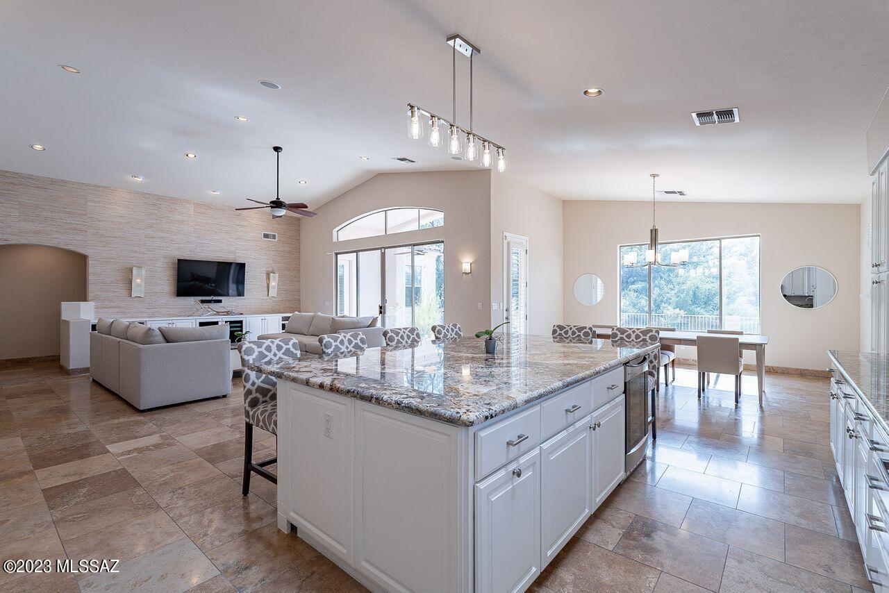 Sabino Hills (1-70) - Residential