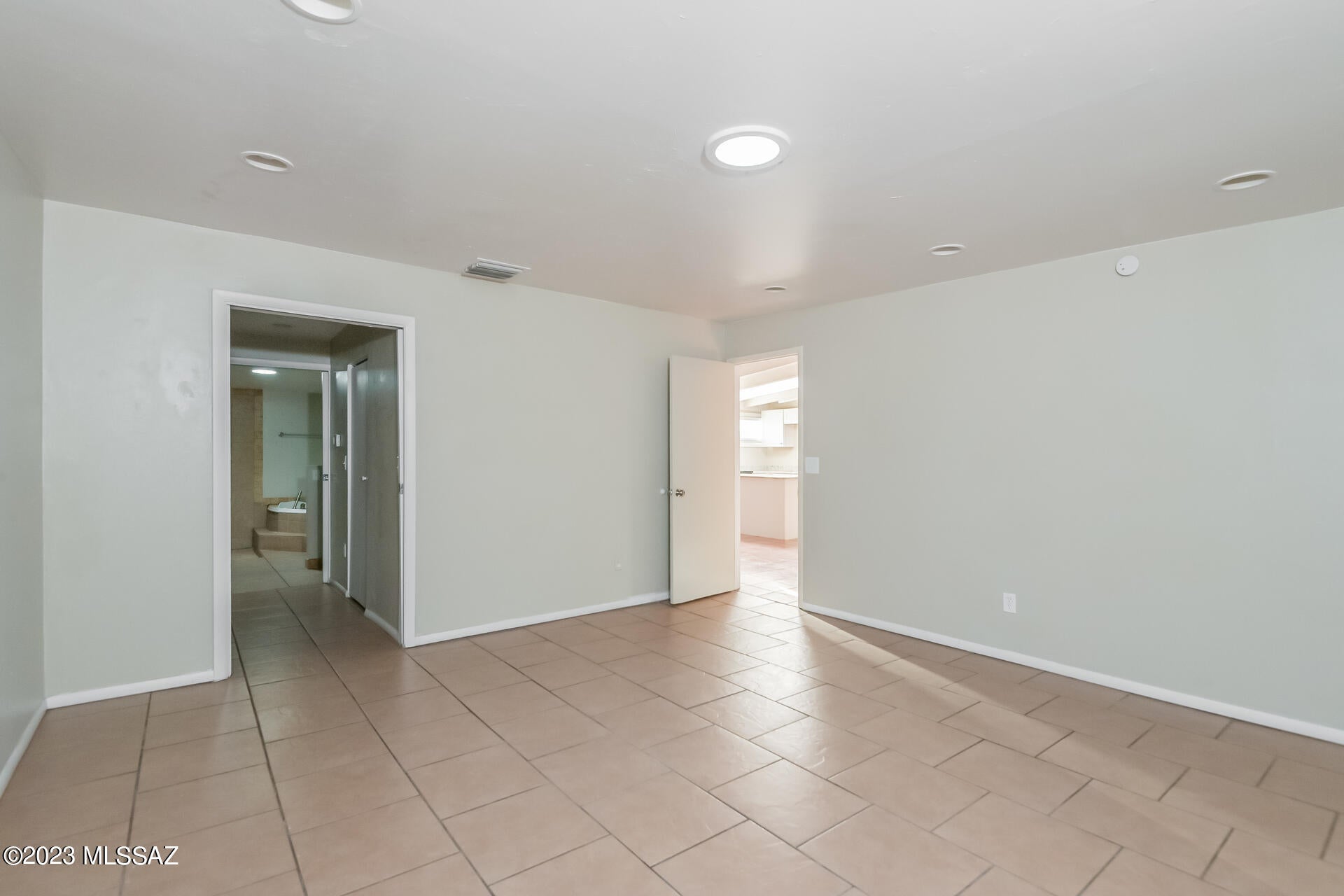 Villa Serena - Residential Lease