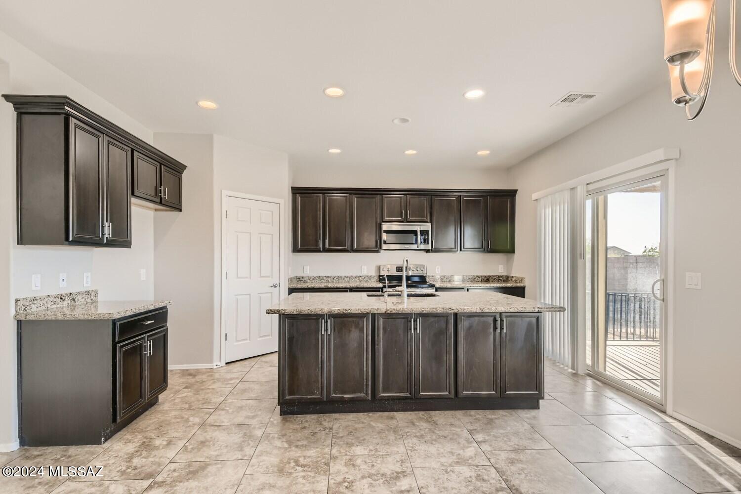 San Lucas Block 6 & 12 - Residential Lease