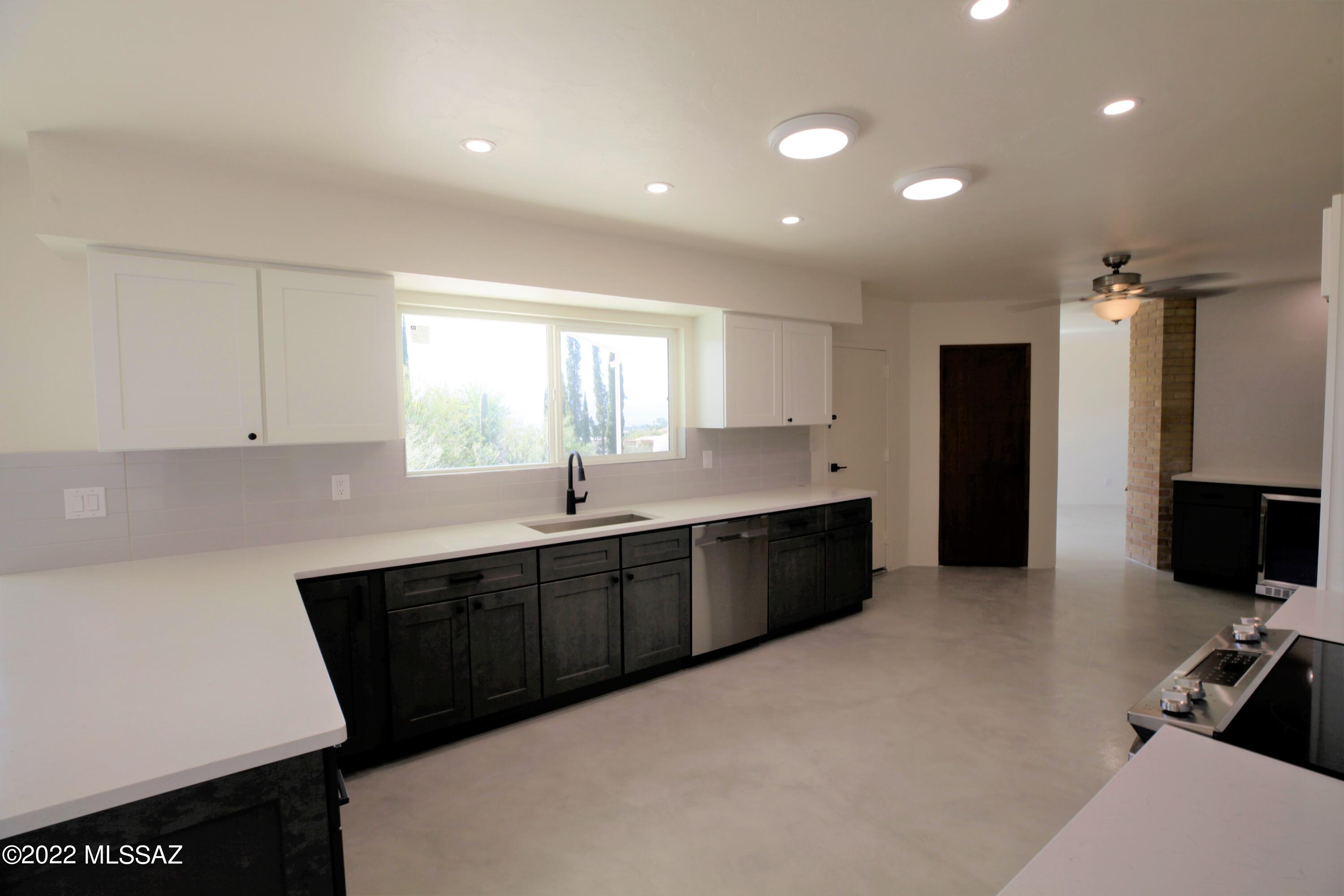 Skyline Foothills Estates - Residential