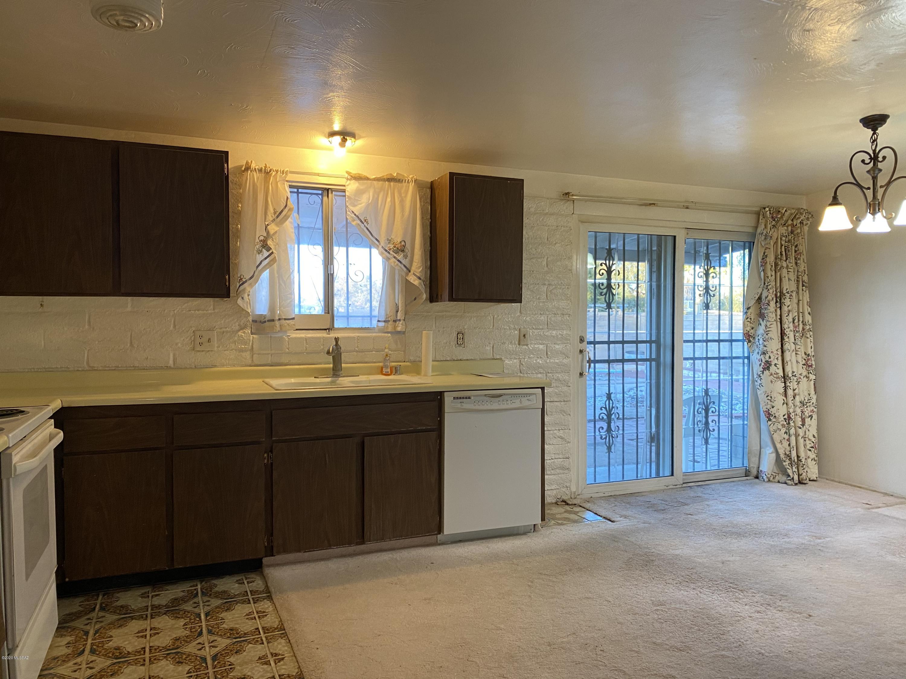 Pine Grove (171-383) - Residential