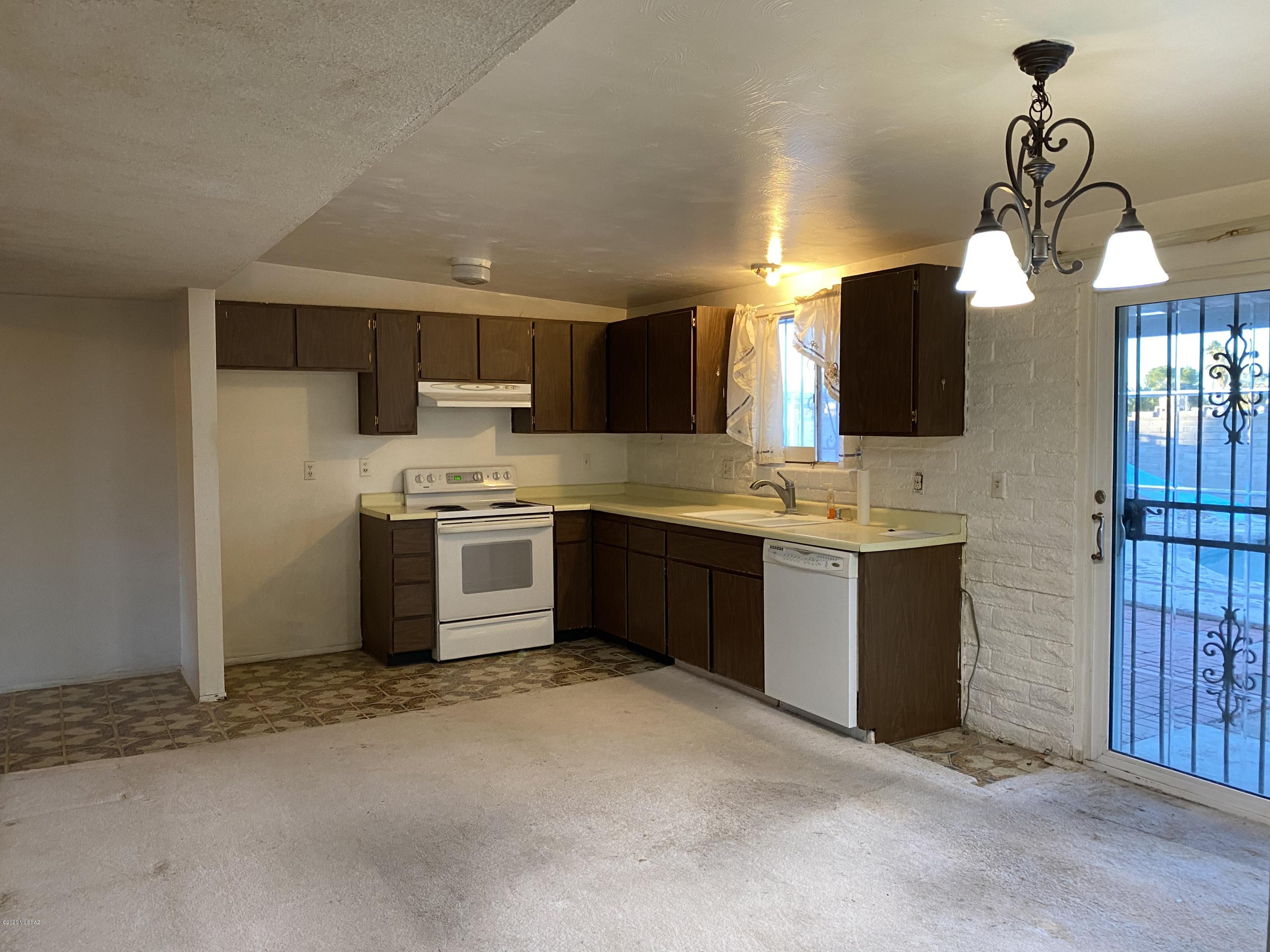 Pine Grove (171-383) - Residential