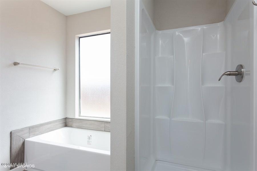 Linda Vista Terrace(1-102) - Residential