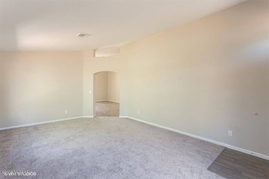 Linda Vista Terrace(1-102) - Residential