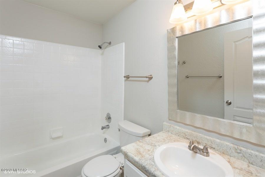 Linda Vista Terrace(1-102) - Residential