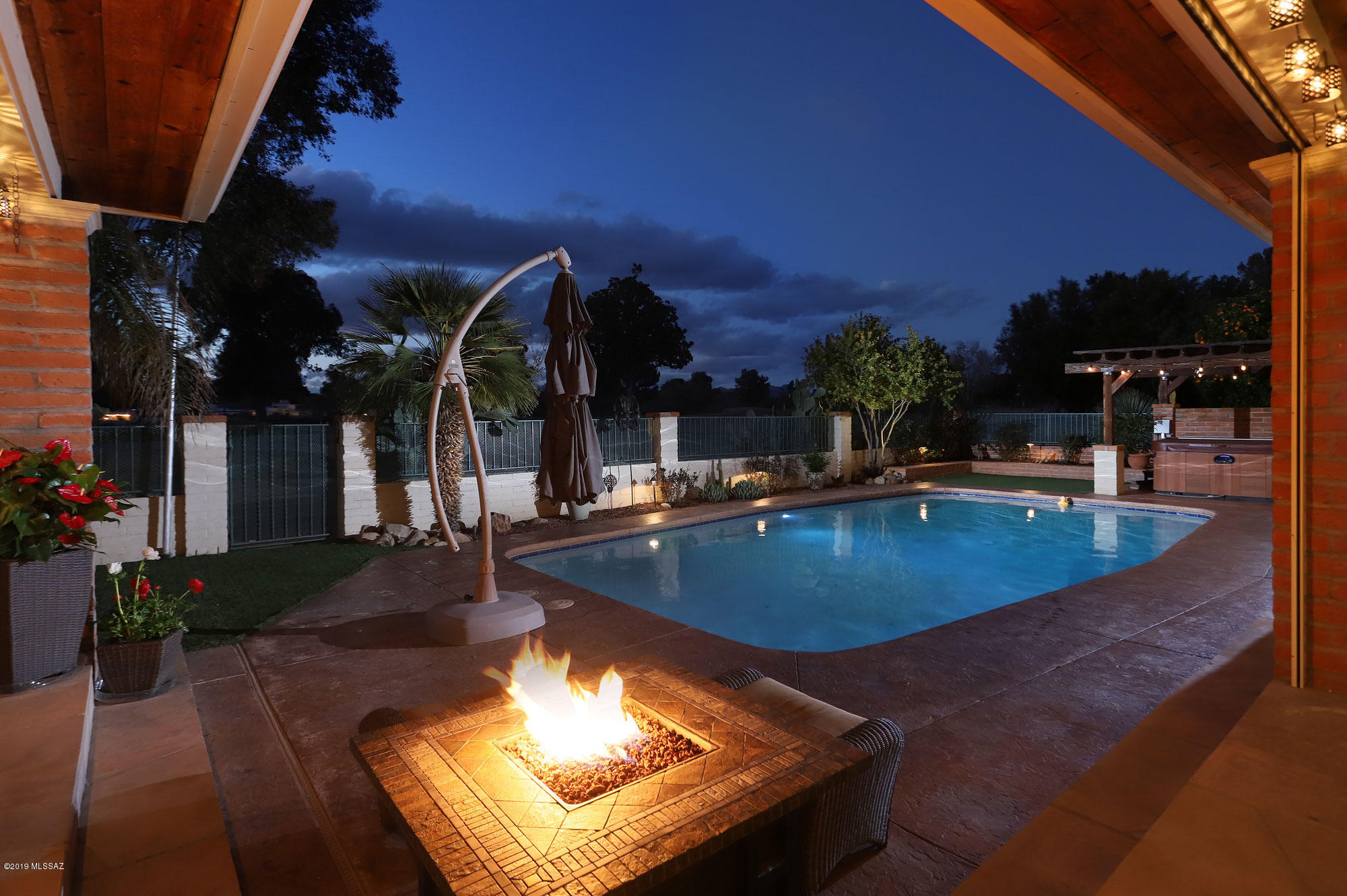Tucson National Est - Residential