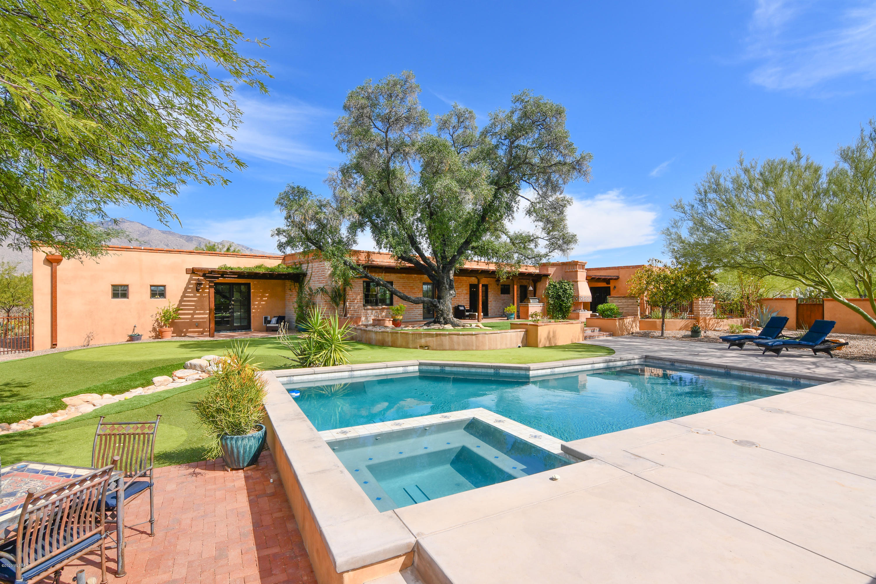 Catalina Foothills Estates NO. 5 - Residential