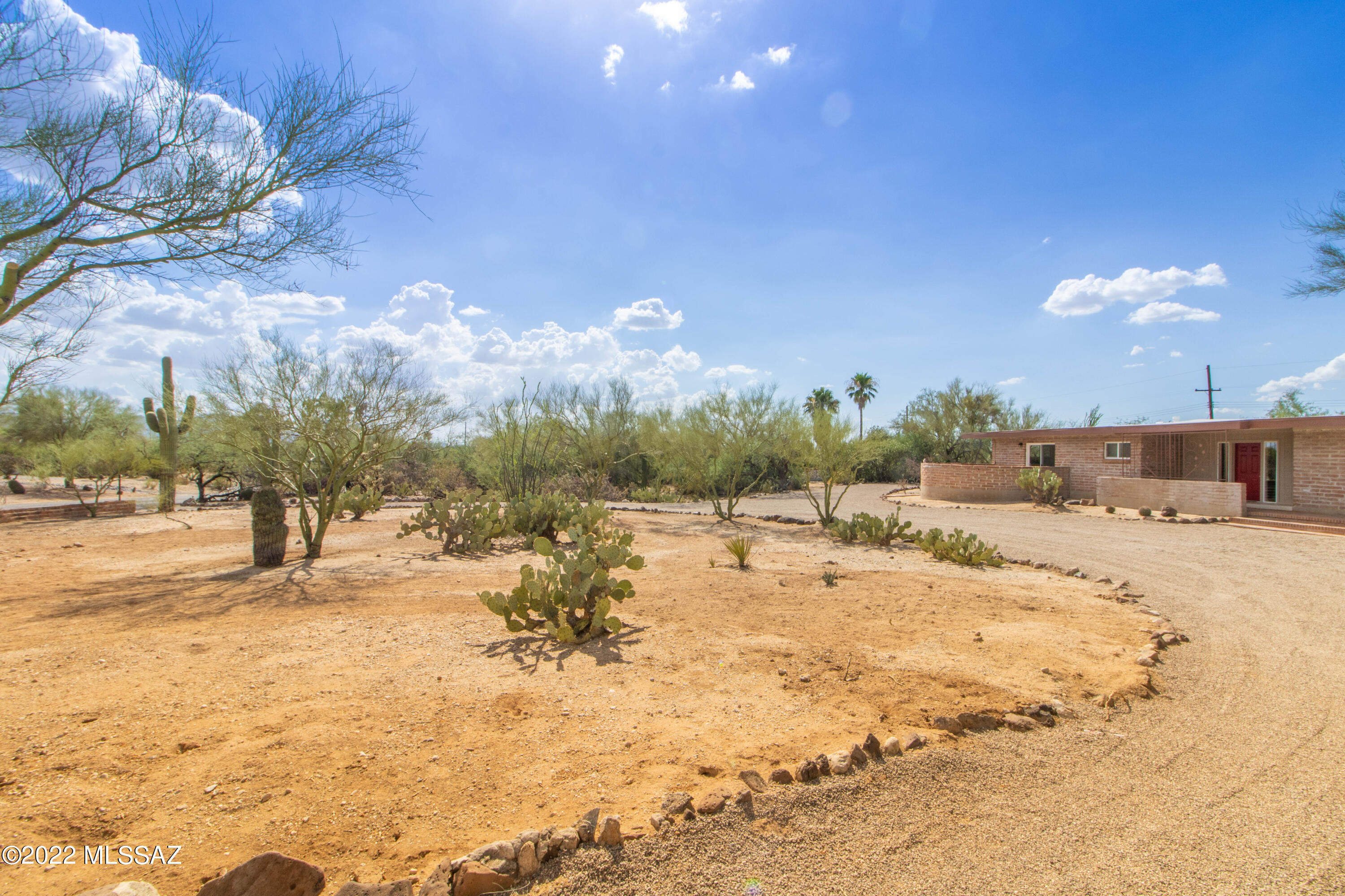 Casas Adobes Estates (401-447) - Residential