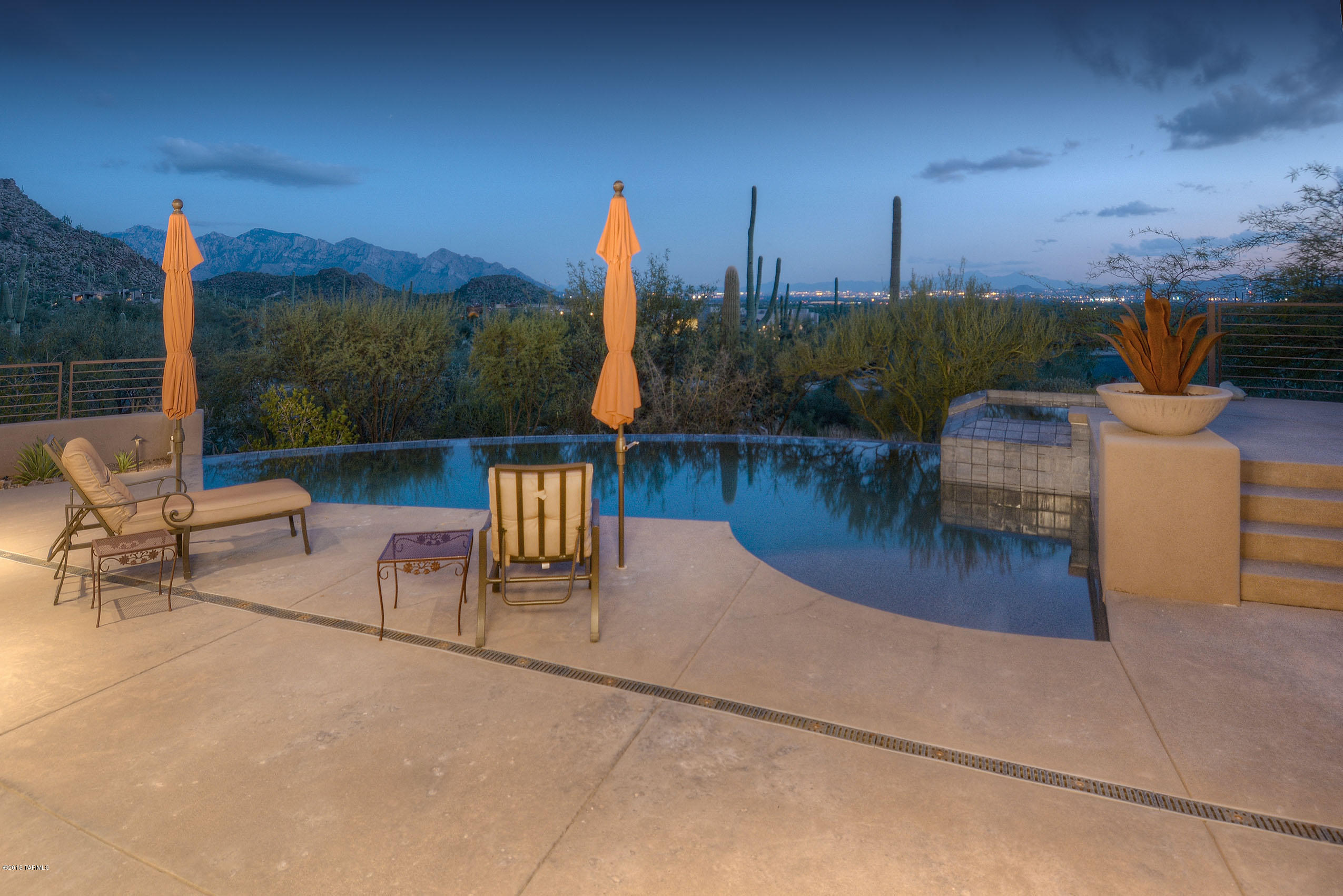 Canyon Pass At Dove Mountain - Residential
