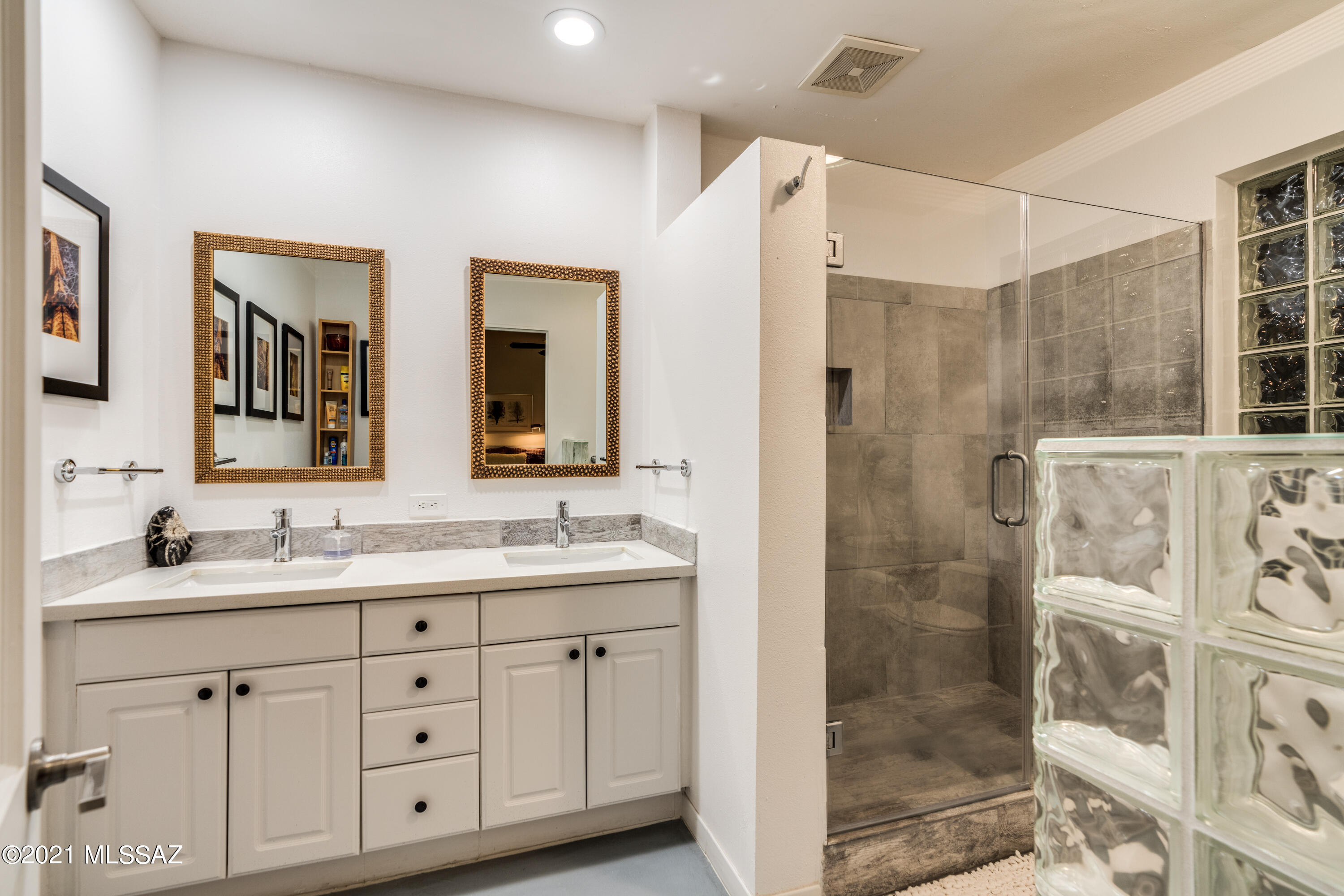 El Encanto Estates - Residential