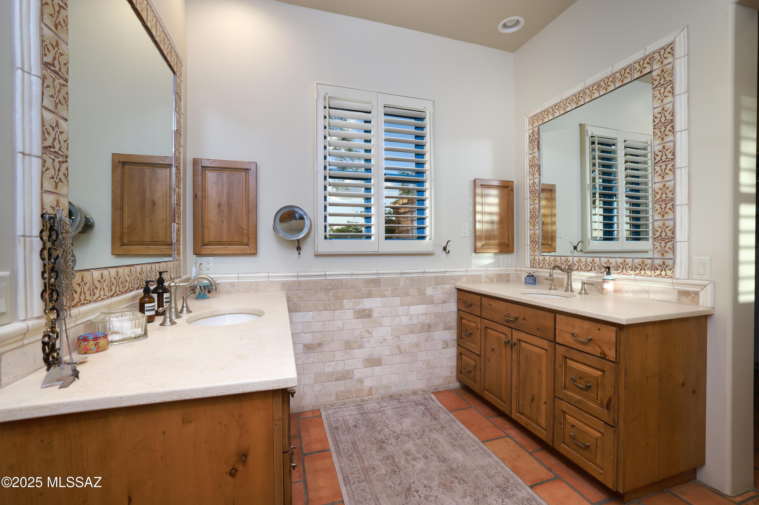 Catalina Foothills Estates NO. 5 - Residential