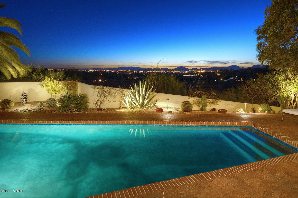 Catalina Foothills Est. NO. 10 (73-90, 119, 121, 123, 127-146) - Residential