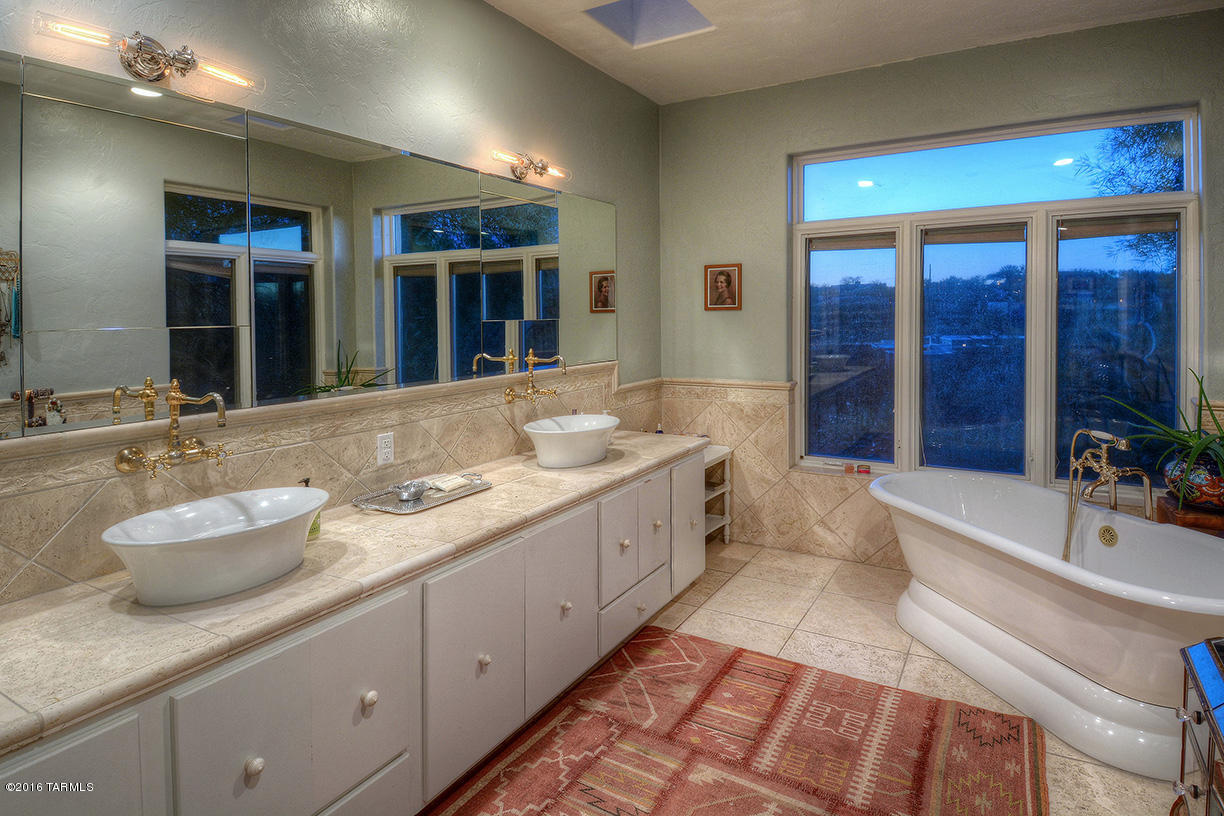 Catalina Foothills Est. NO. 10 (73-90, 119, 121, 123, 127-146) - Residential
