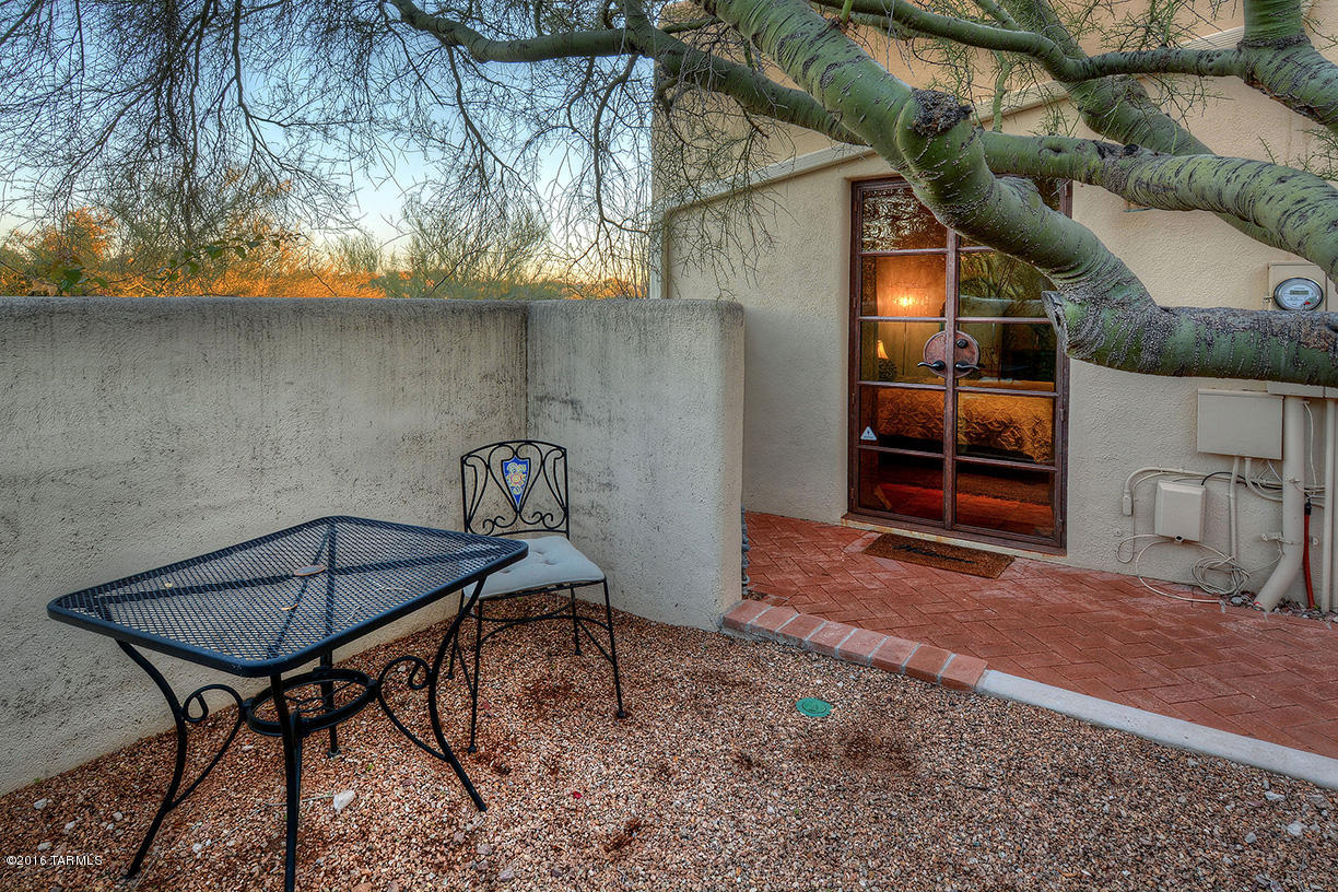 Catalina Foothills Est. NO. 10 (73-90, 119, 121, 123, 127-146) - Residential