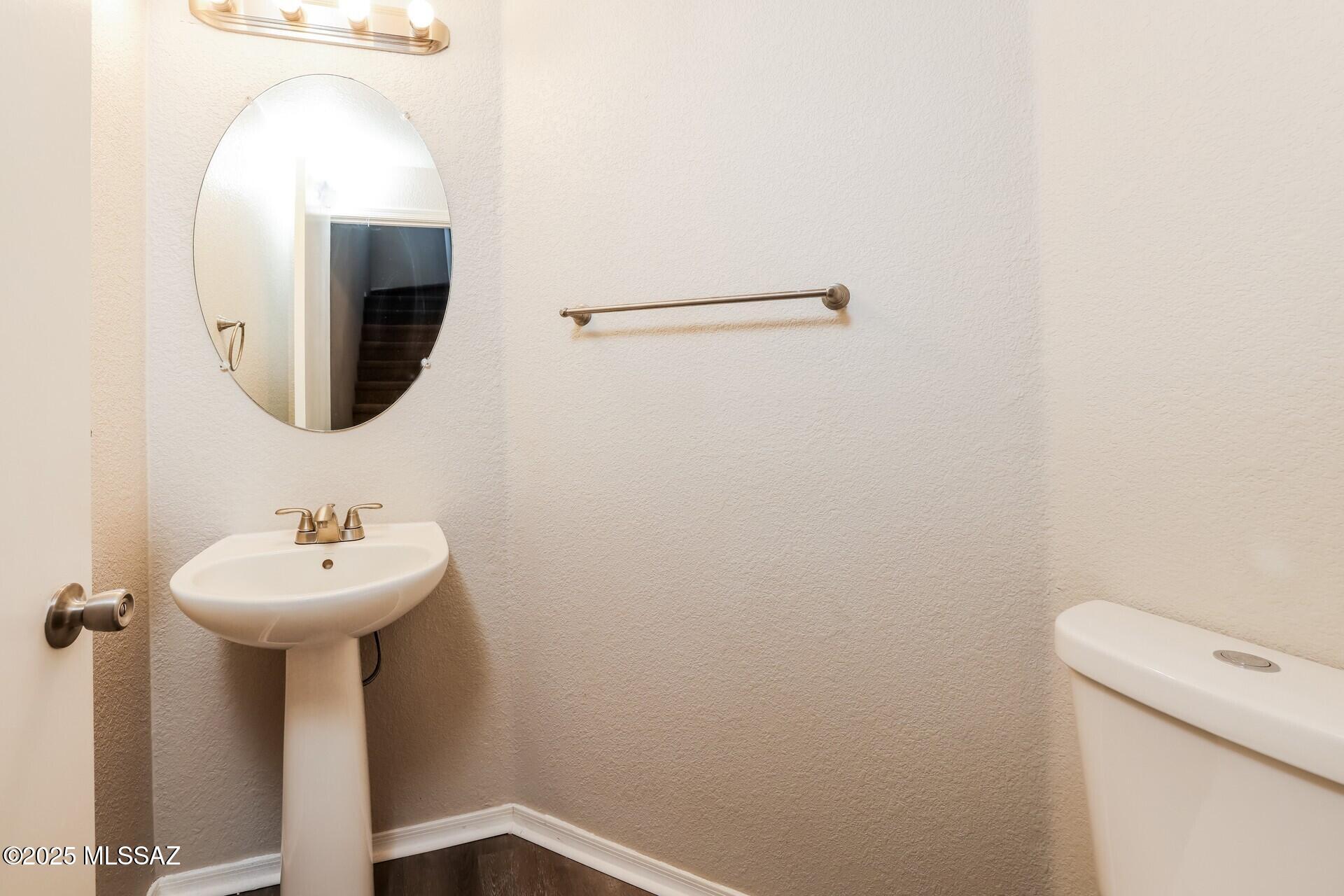 Julian Ranch West (1-369) - Residential Lease