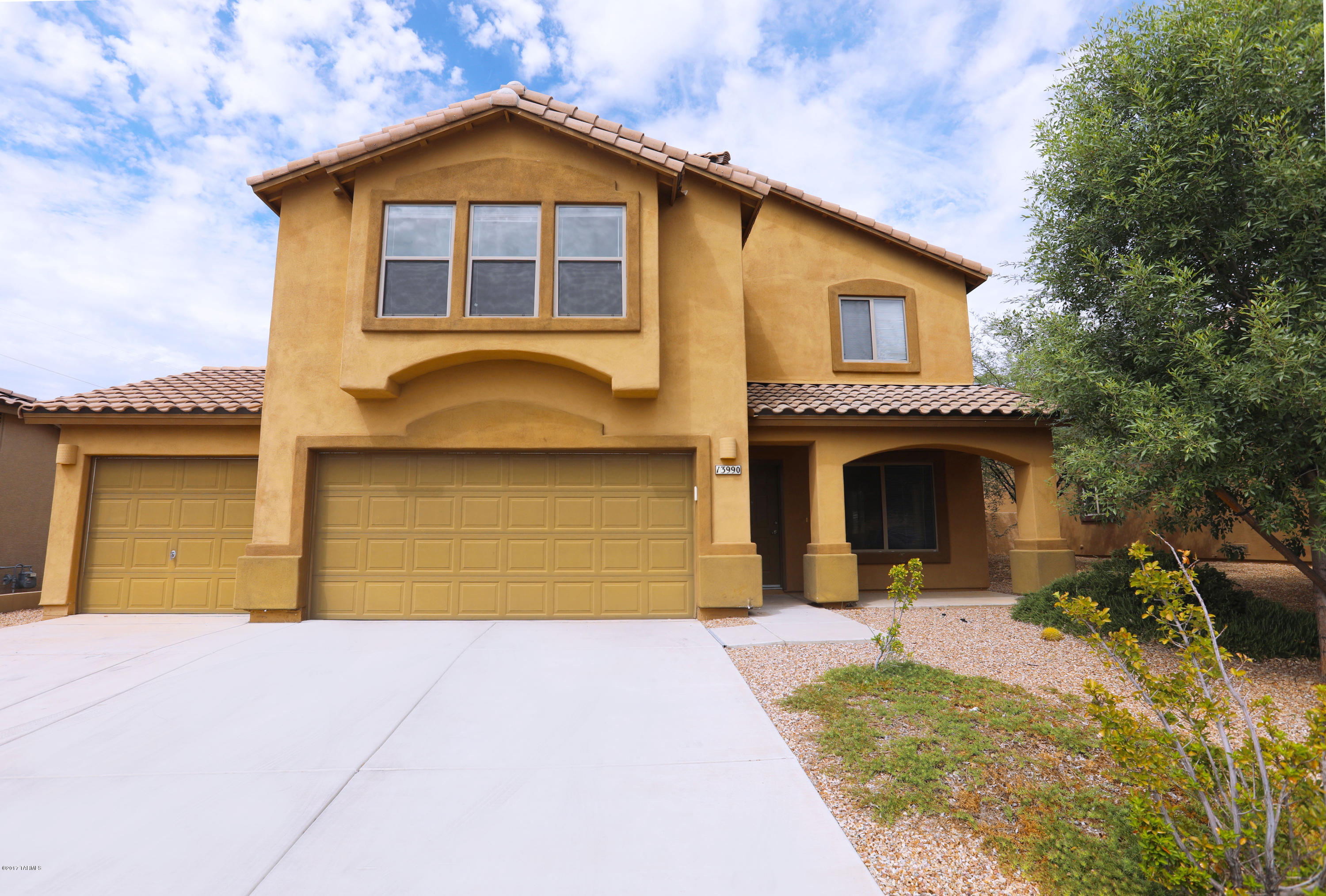 INCREDIBLE 2 story home located in highly desired and booming Rancho Sahuarita. Luxurious 4BR, 3BA property on a massive 2,575 sqft built in 2009. Charming kitchen features new stainless steel appliances, breakfast bar, granite counter-tops, compact wine cellar and wood floors in dining area. Enormous master BR highlighted by bay window, walk-in closet, separate tub and shower and dual sinks. and sizable closets. Relaxing backyard and spacious 3 car garage. Scenic and gorgeous surrounded by the best amenities including the leading schools, shopping and recreation. In today’s market, this gorgeous home will sell QUICK so check it out soon. Contact listing agent for an exclusive viewing!