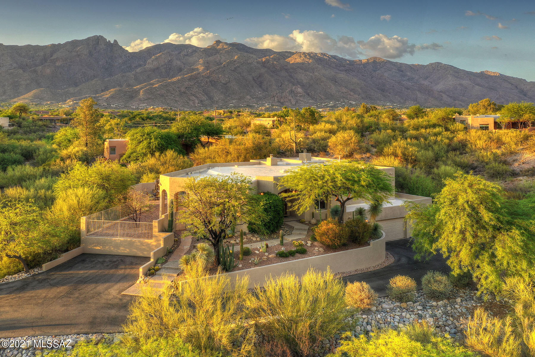 Catalina Foothills Estates NO. 10 (1-72) - Residential