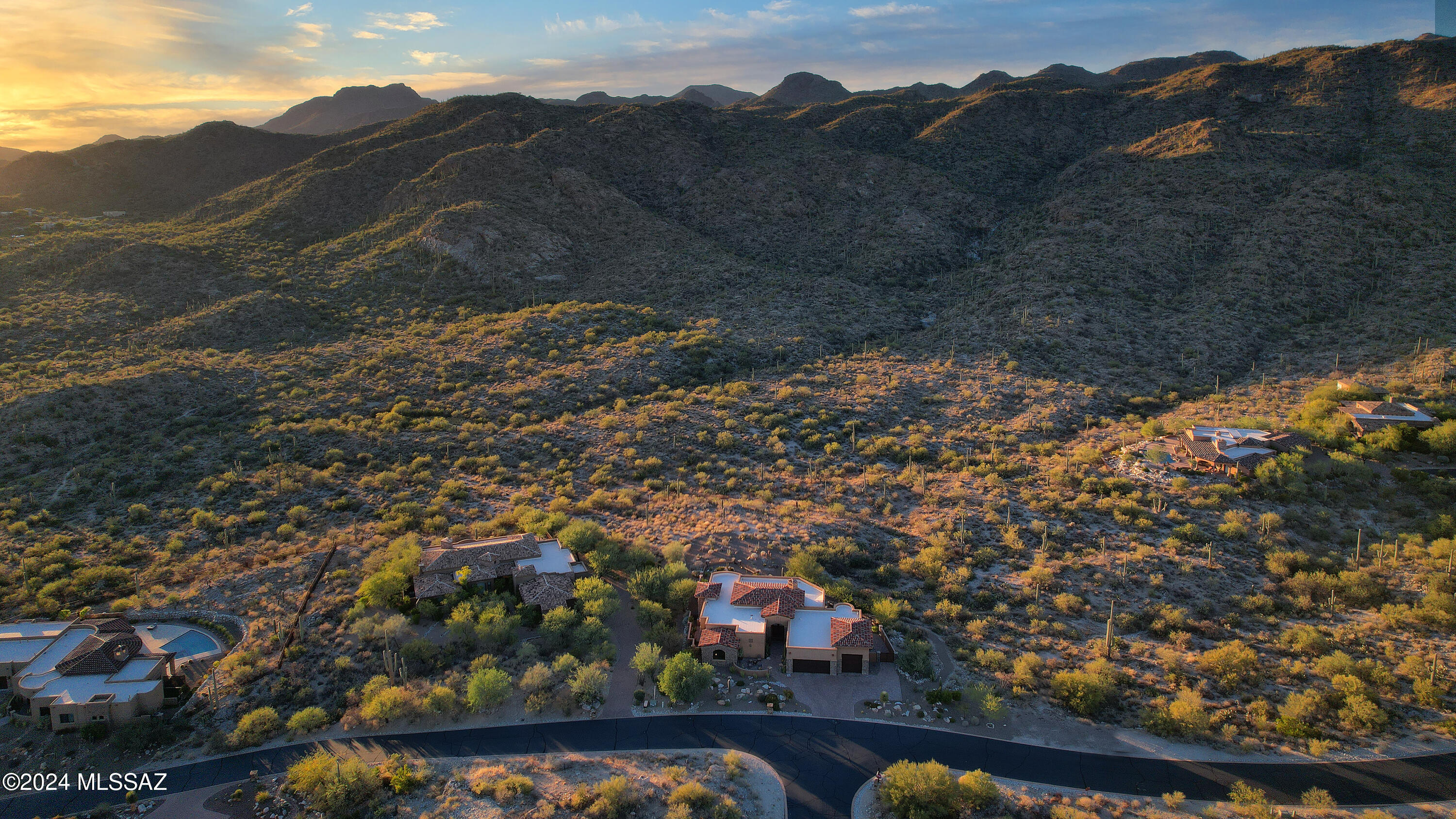 Stone Canyon III - Residential