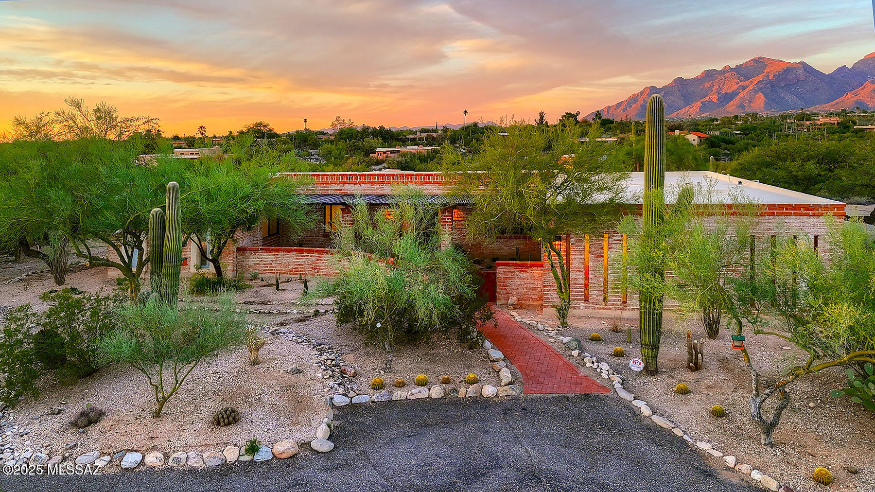 Catalina Foothills Estates NO. 7 (44-120) - Residential