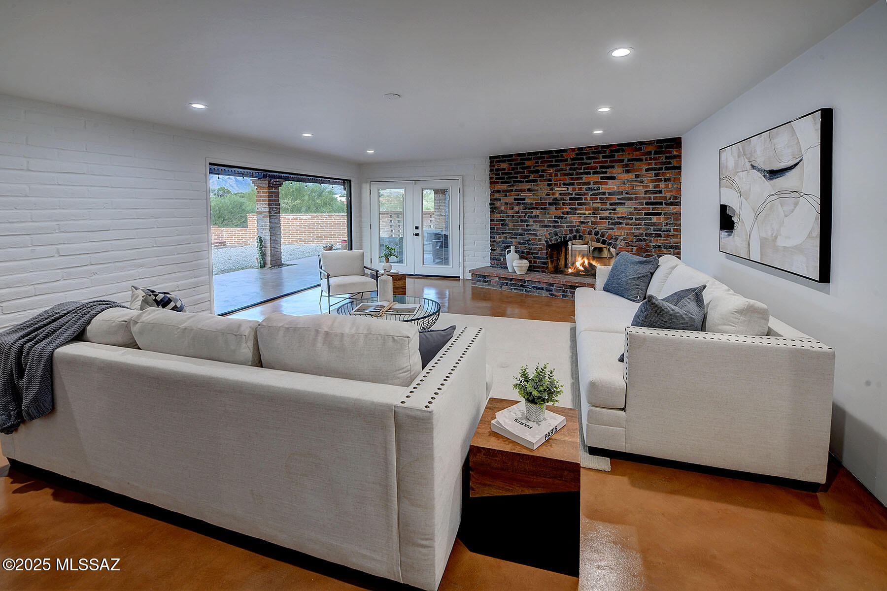 Catalina Foothills Estates NO. 7 (44-120) - Residential
