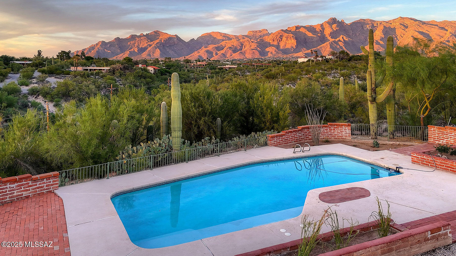 Catalina Foothills Estates NO. 7 (44-120) - Residential