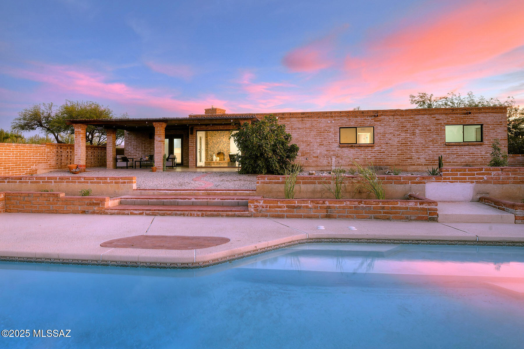 Catalina Foothills Estates NO. 7 (44-120) - Residential