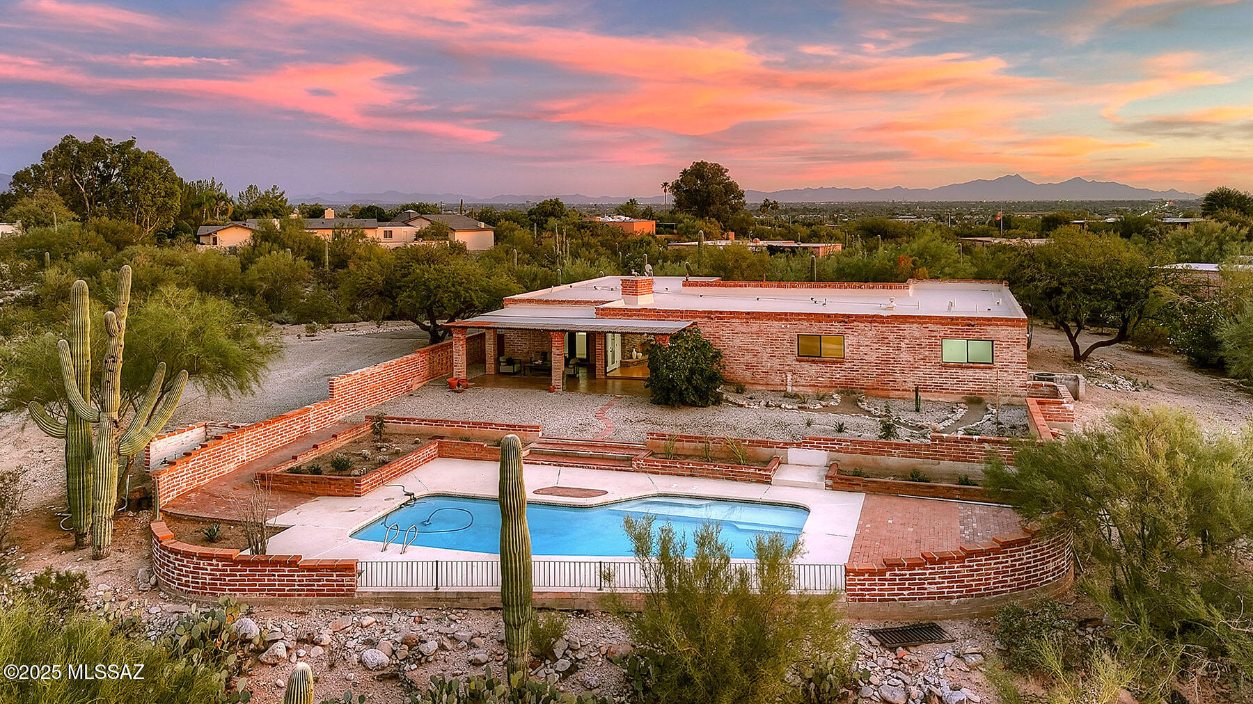 Catalina Foothills Estates NO. 7 (44-120) - Residential