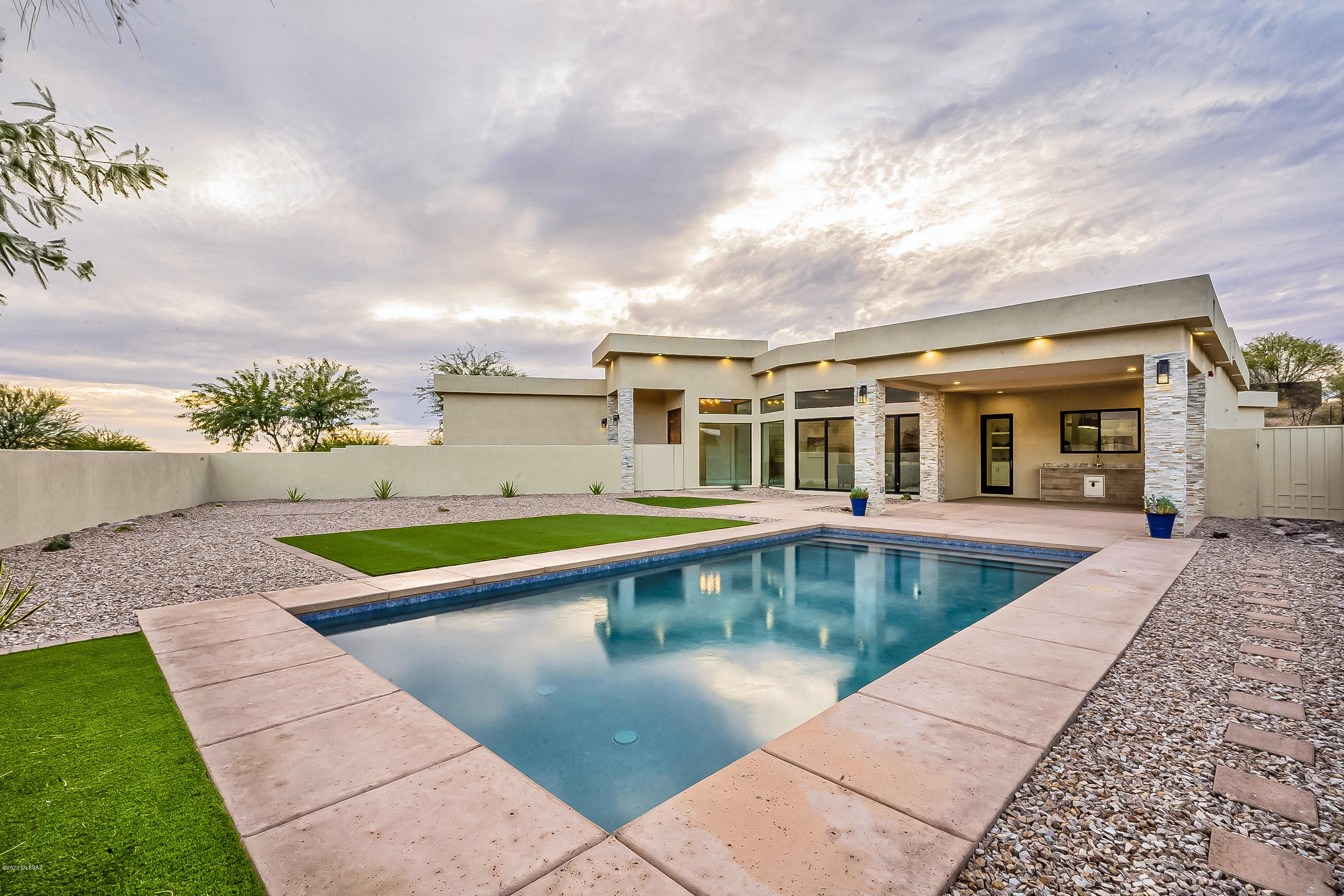 Rivers Edge/Canada Del Oro Estates (1-45) - Residential
