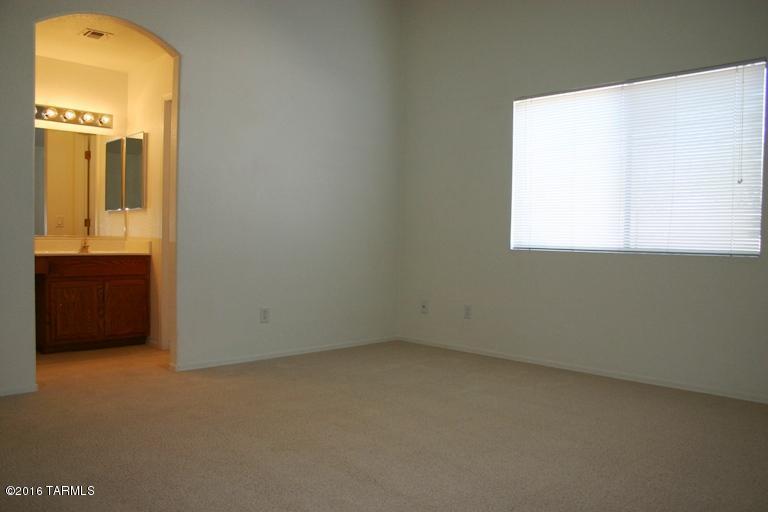 Lantana (1-23) - Residential Lease
