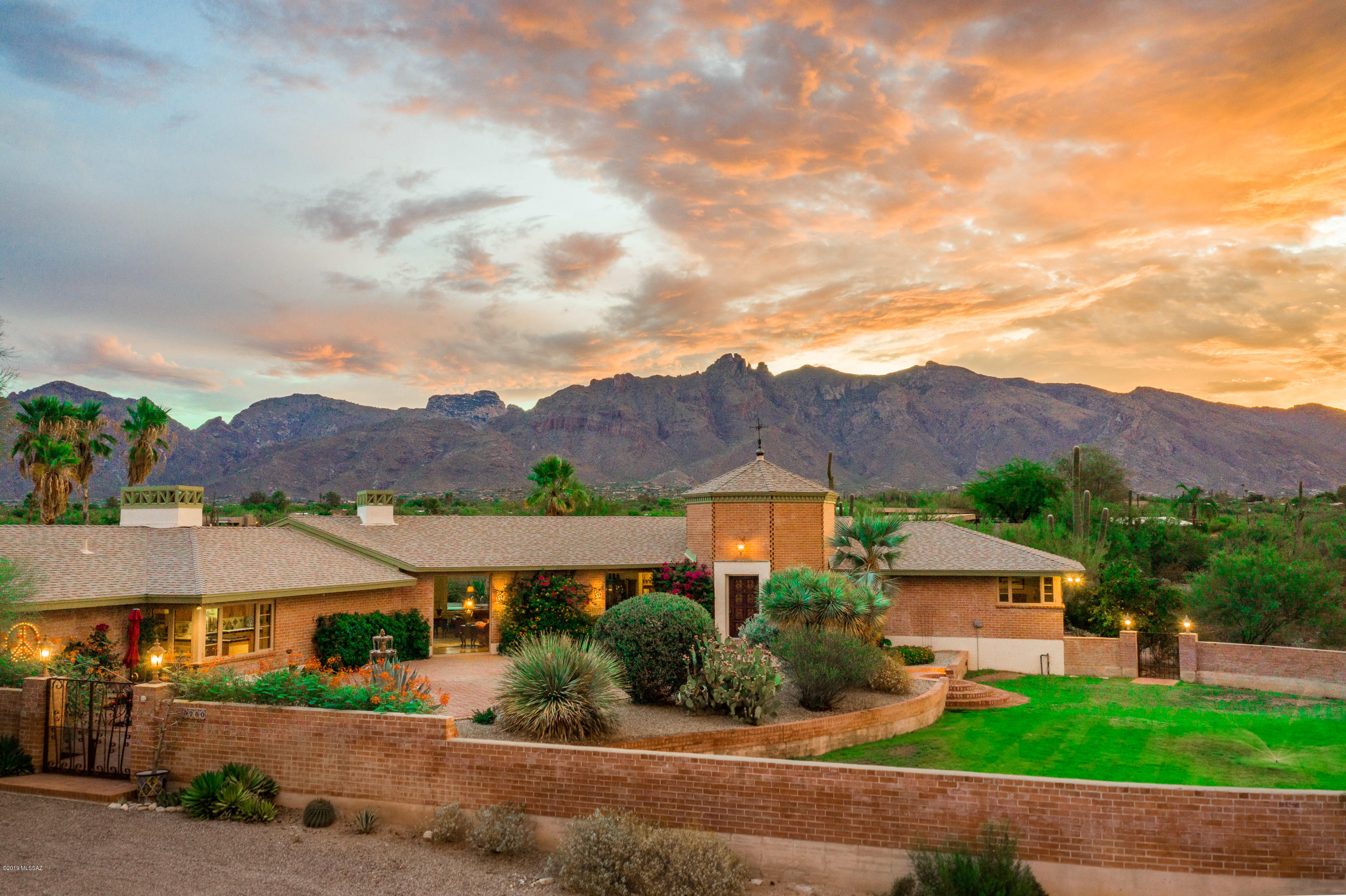 Catalina Foothills Estates NO. 5 - Residential