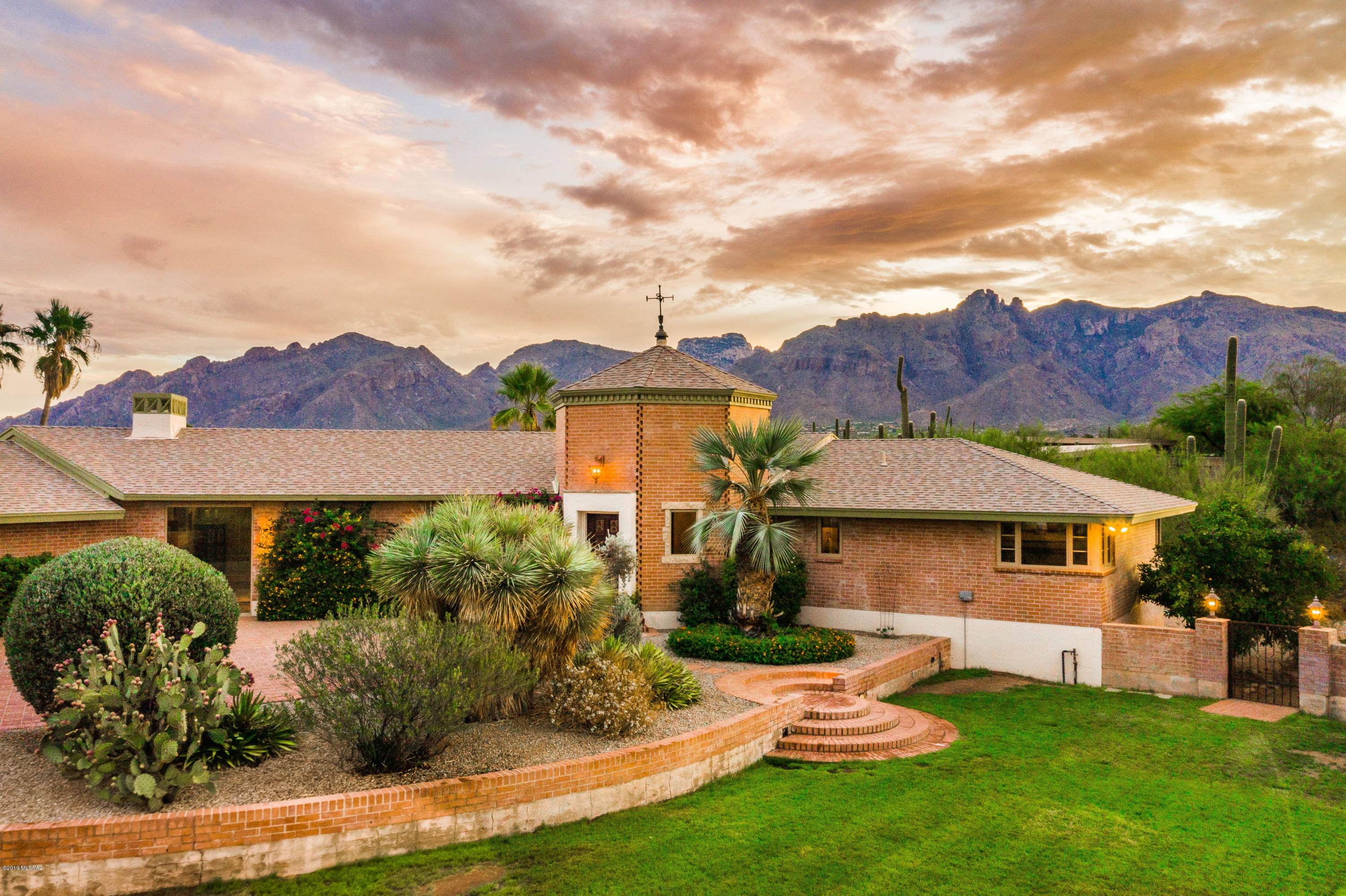 Catalina Foothills Estates NO. 5 - Residential
