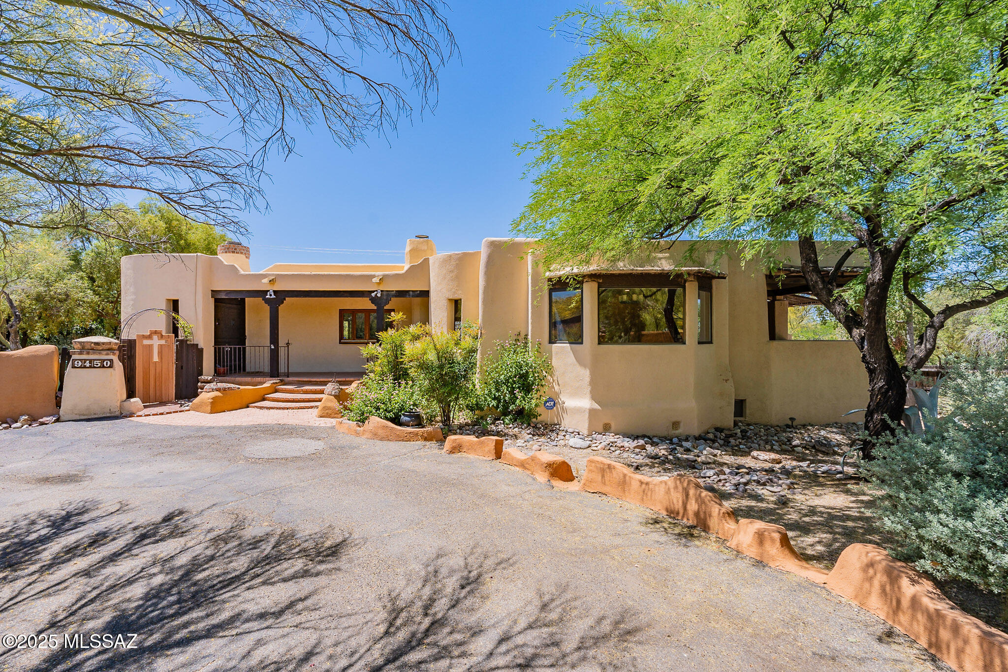 Discover this unique Southwestern-stye multi dwelling compound within a gated, Northeast Tucson community. Features a custom masonry main house w/2 bedrooms & 2.5 baths upstairs, a fully finished basement w/kitchen, bath, open living & sleeping areas. Adjacent is a fully equipped guest house w/separate entry & privacy.  PLUS, secluded guest casita w/kitchen & bath.  Nestled on over an acre, this property offers expansive outdoor entertaining spaces, pergola, fireplace, water feature, ample parking w/storage garage/workshop. Convenient to restaurants, shopping & many amenities including easy access to Mt Lemmon & Saguaro Nat Park.  Ideal for multi generational families or as a guest retreat. If you need the flexibility of many living options in a fabulous location, look no further!
