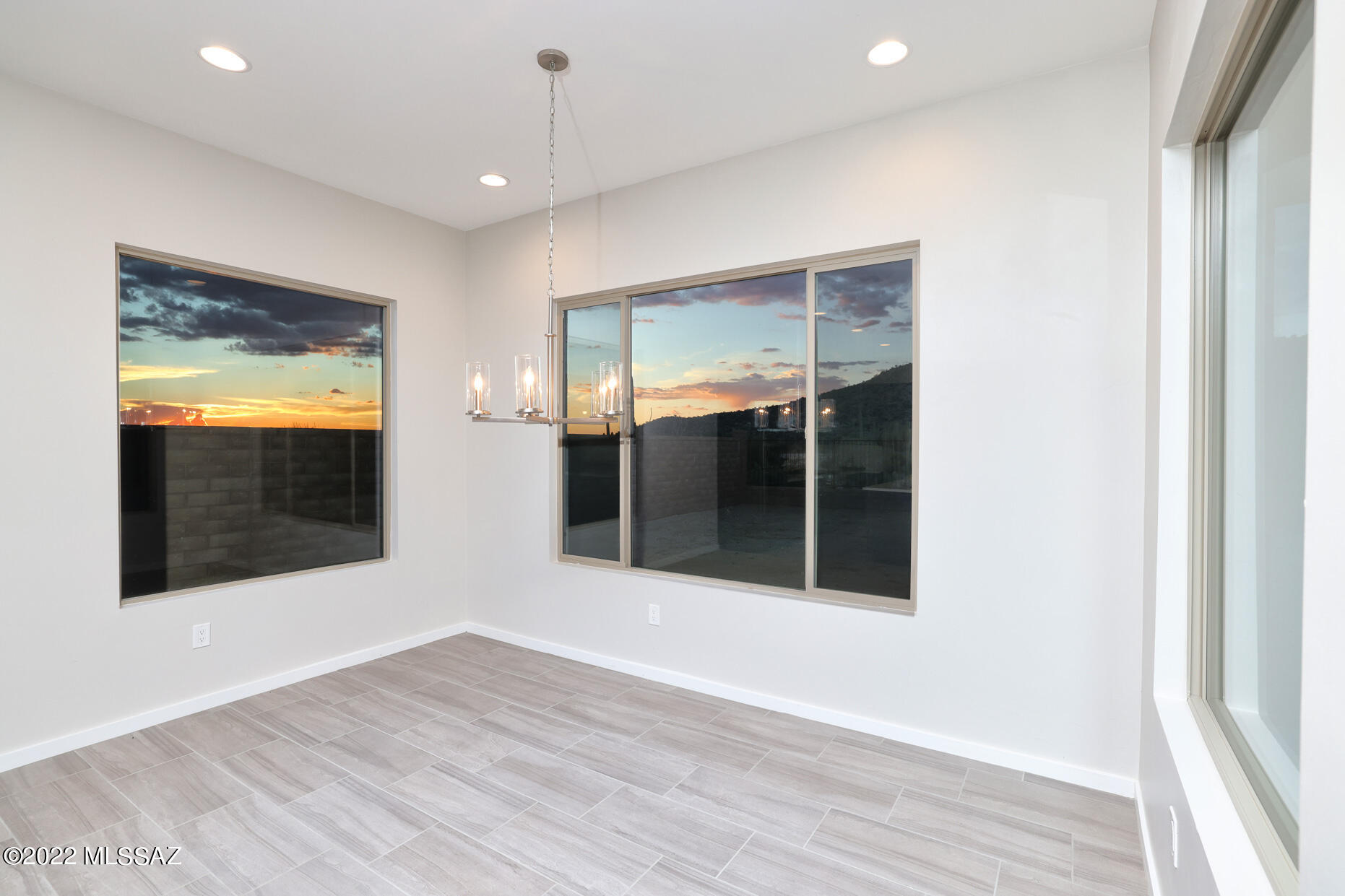 Boulder Bridge Pass III At Dove Mountain SQ20143000307 - Residential