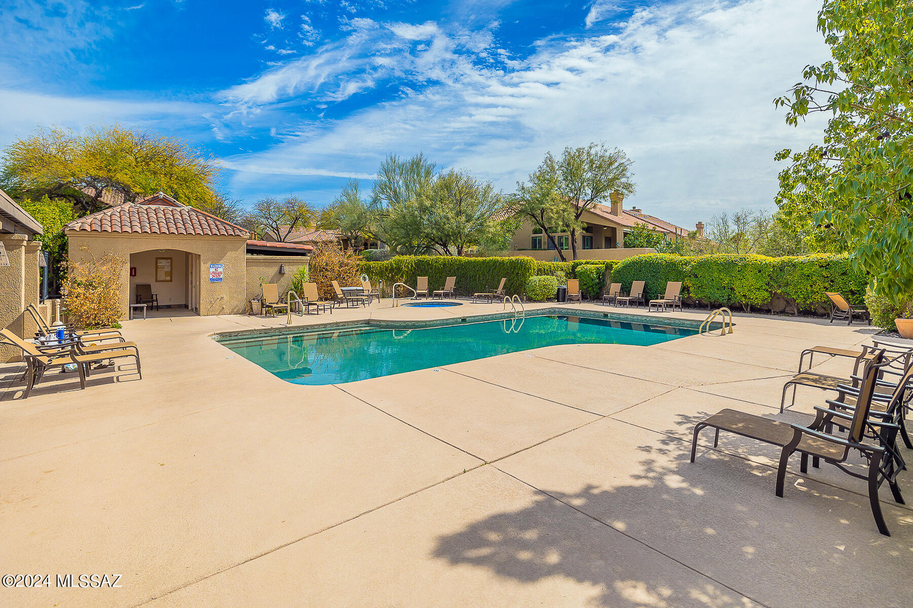 Ventana Canyon Golf Villas - Residential