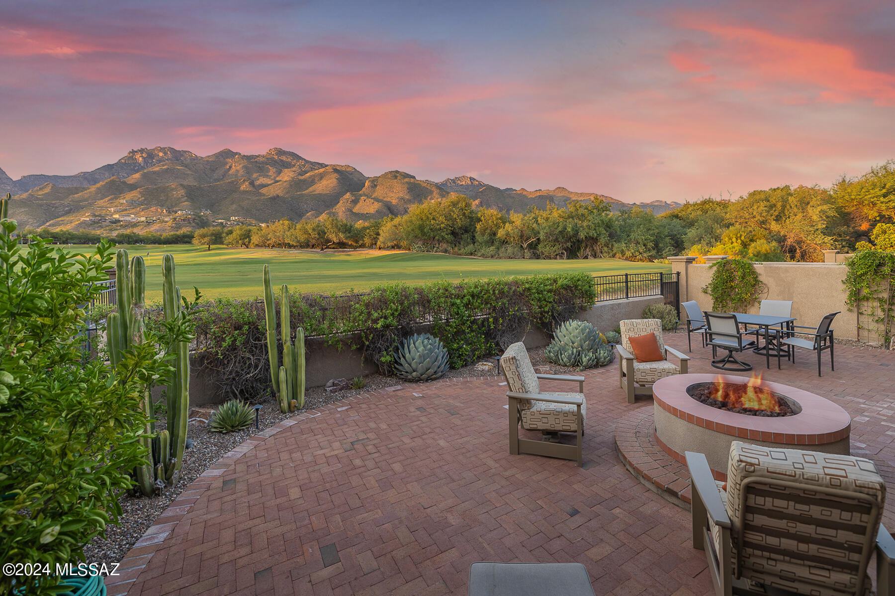 Ventana Canyon Golf Villas - Residential