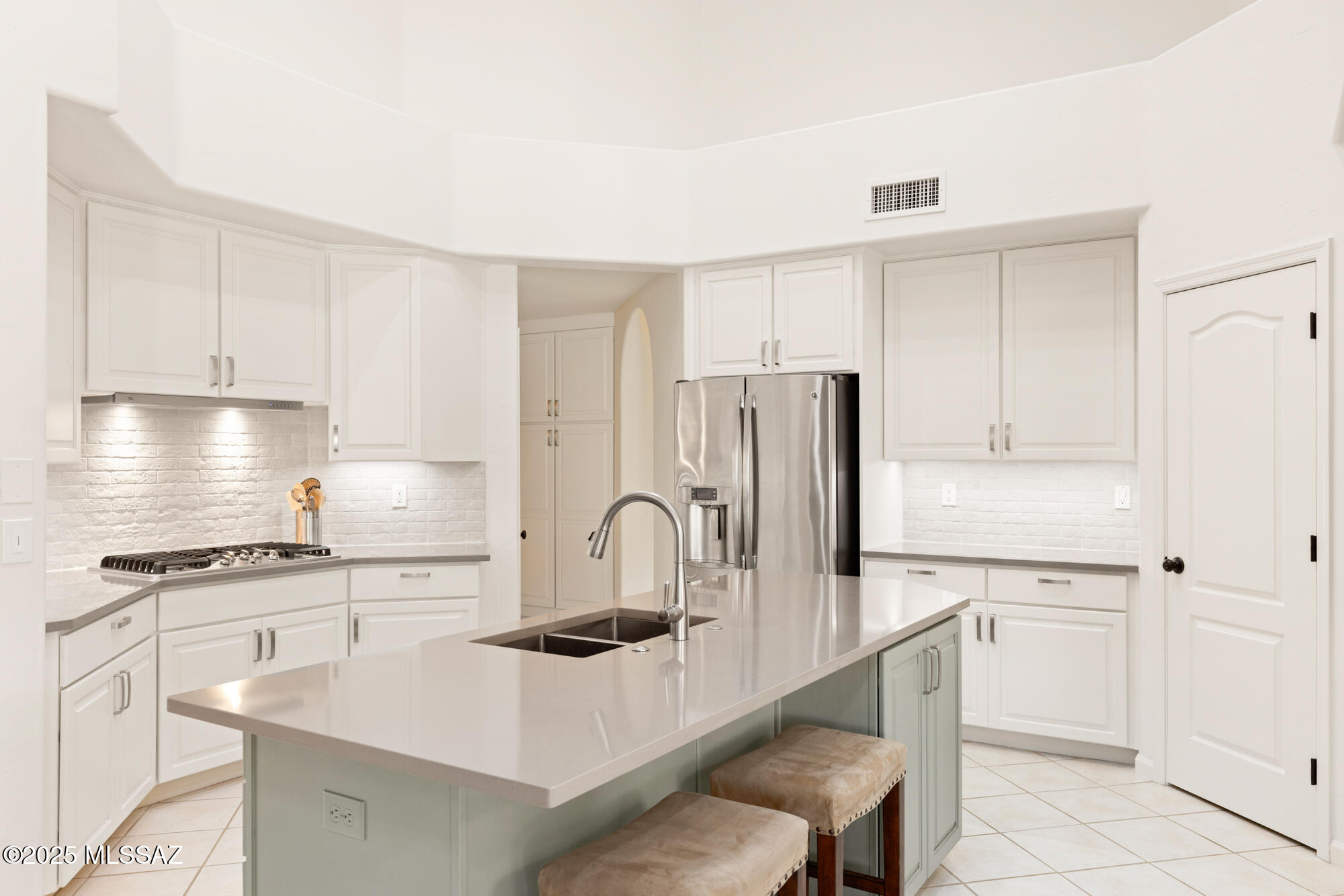 Ventana Country Club Estates (1-67) - Residential
