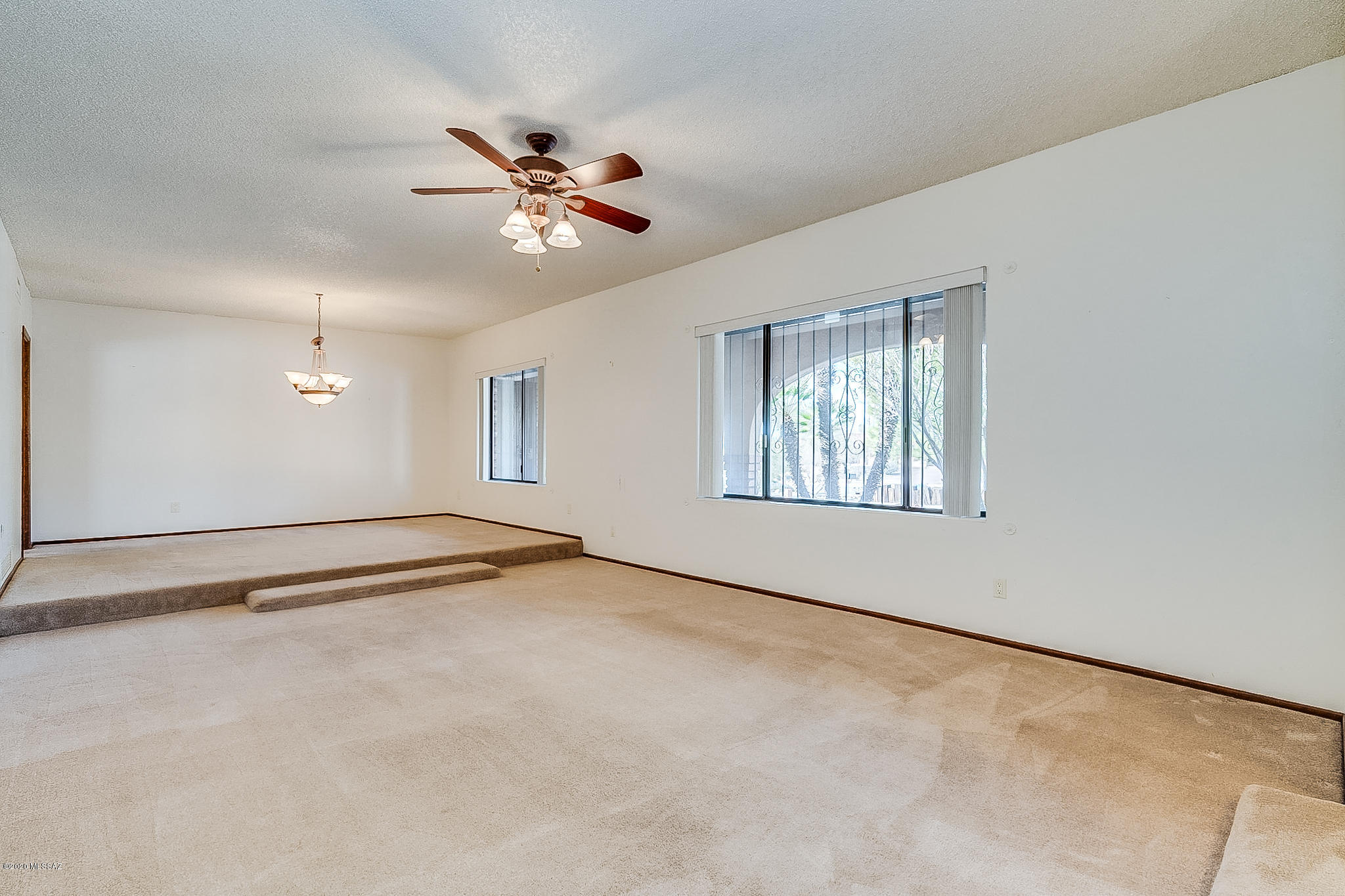 Sabino Vista Knolls (61-135) - Residential