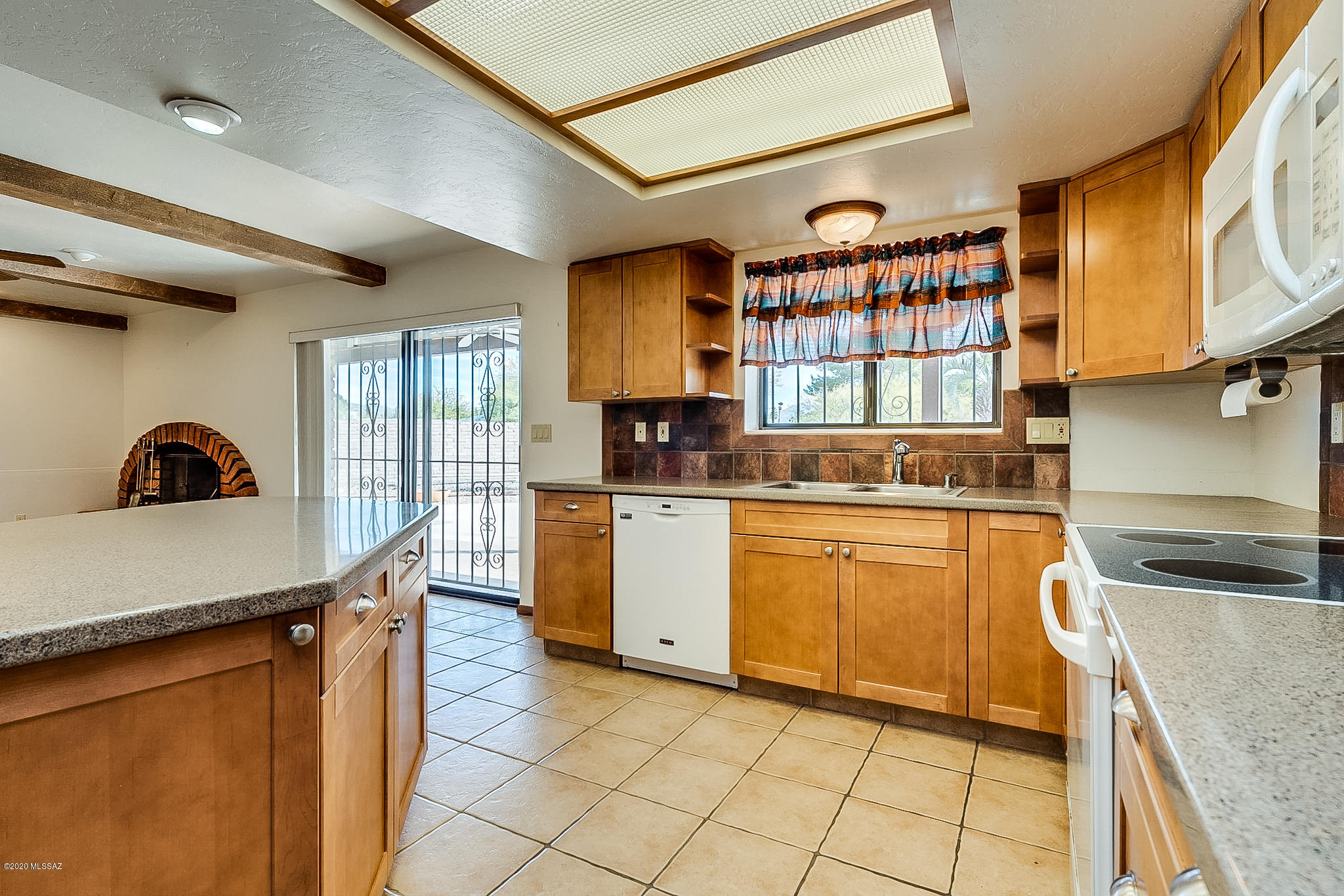 Sabino Vista Knolls (61-135) - Residential