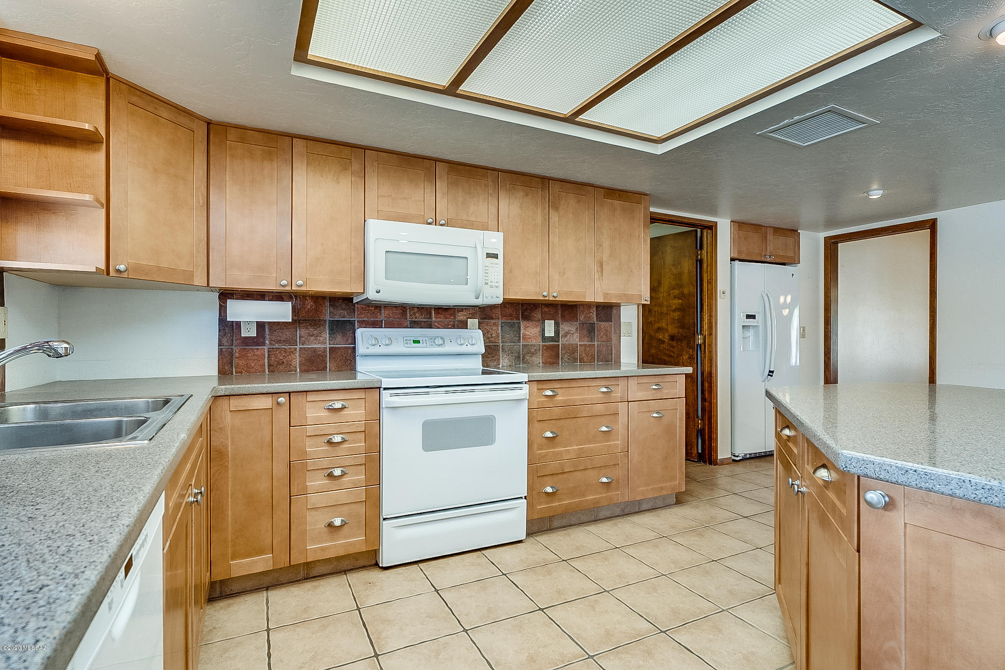Sabino Vista Knolls (61-135) - Residential