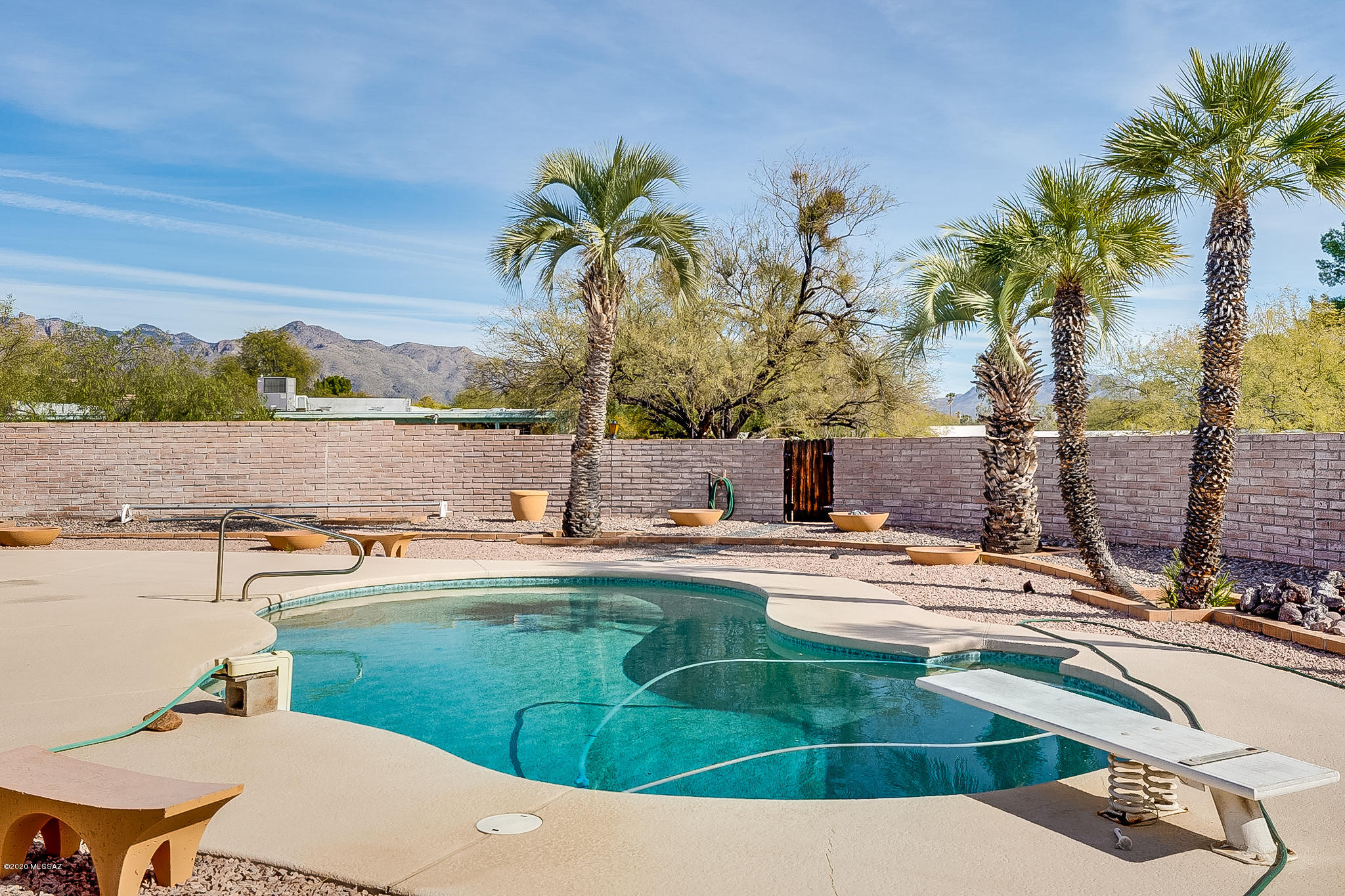 Sabino Vista Knolls (61-135) - Residential