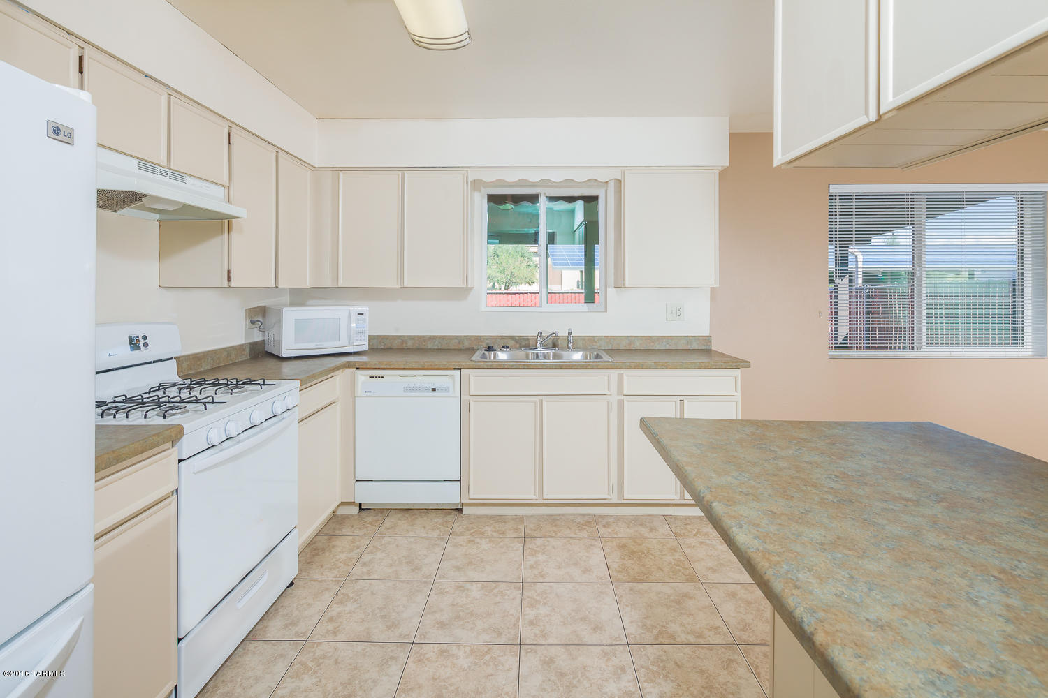 Vista Del Prado (1-274) - Residential