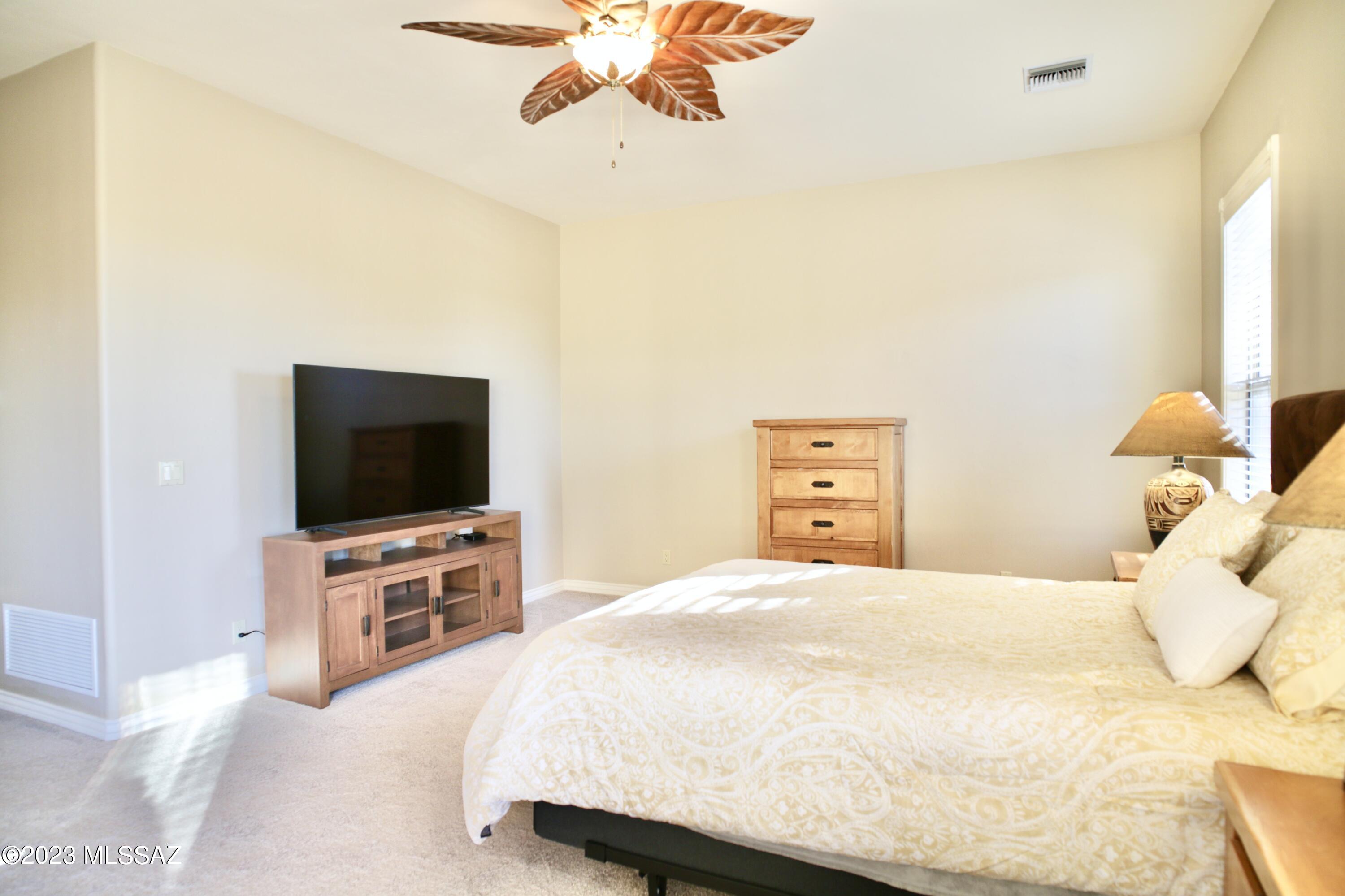 Tangerine Heights (1-80) - Residential Lease