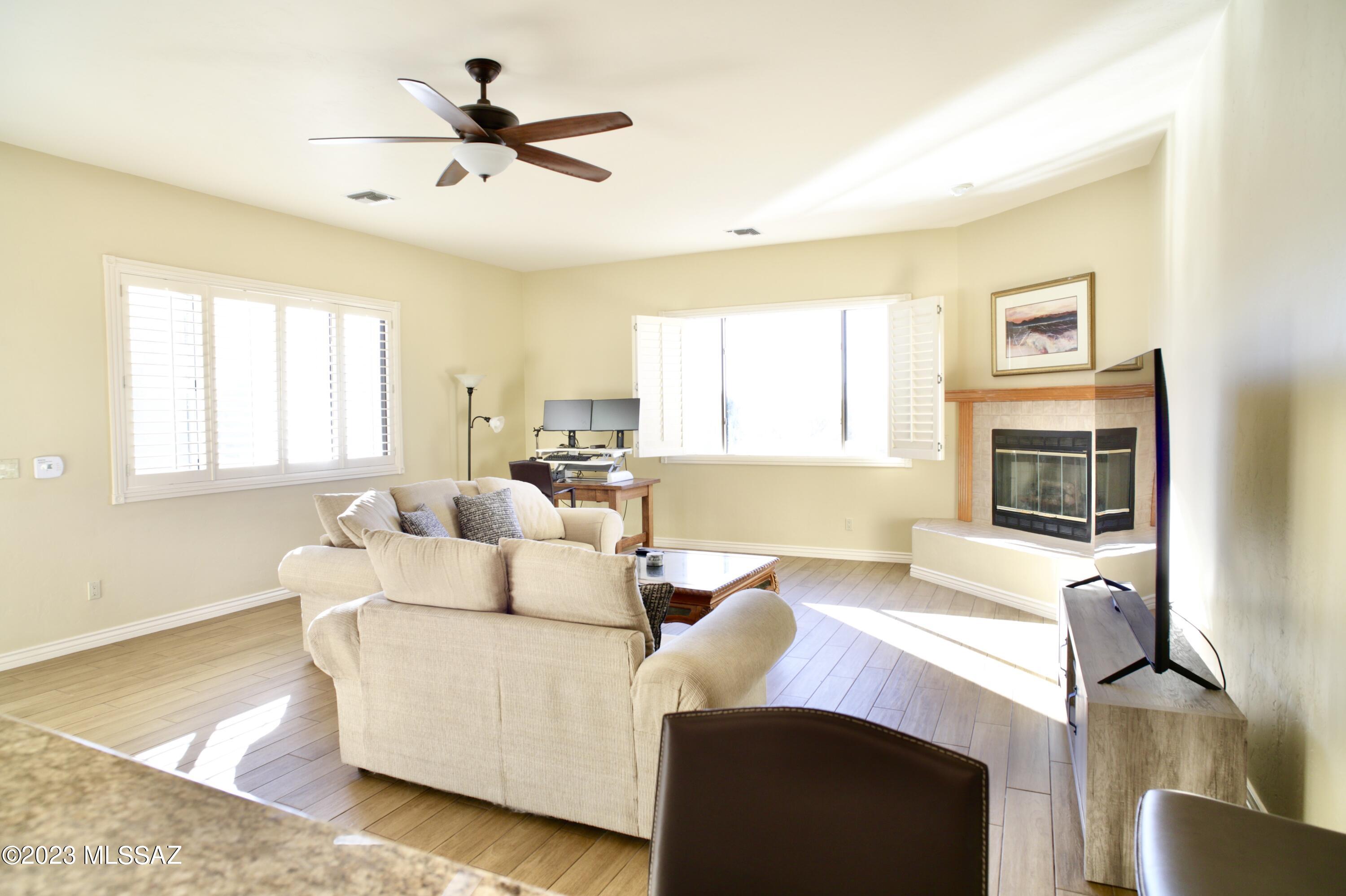 Tangerine Heights (1-80) - Residential Lease