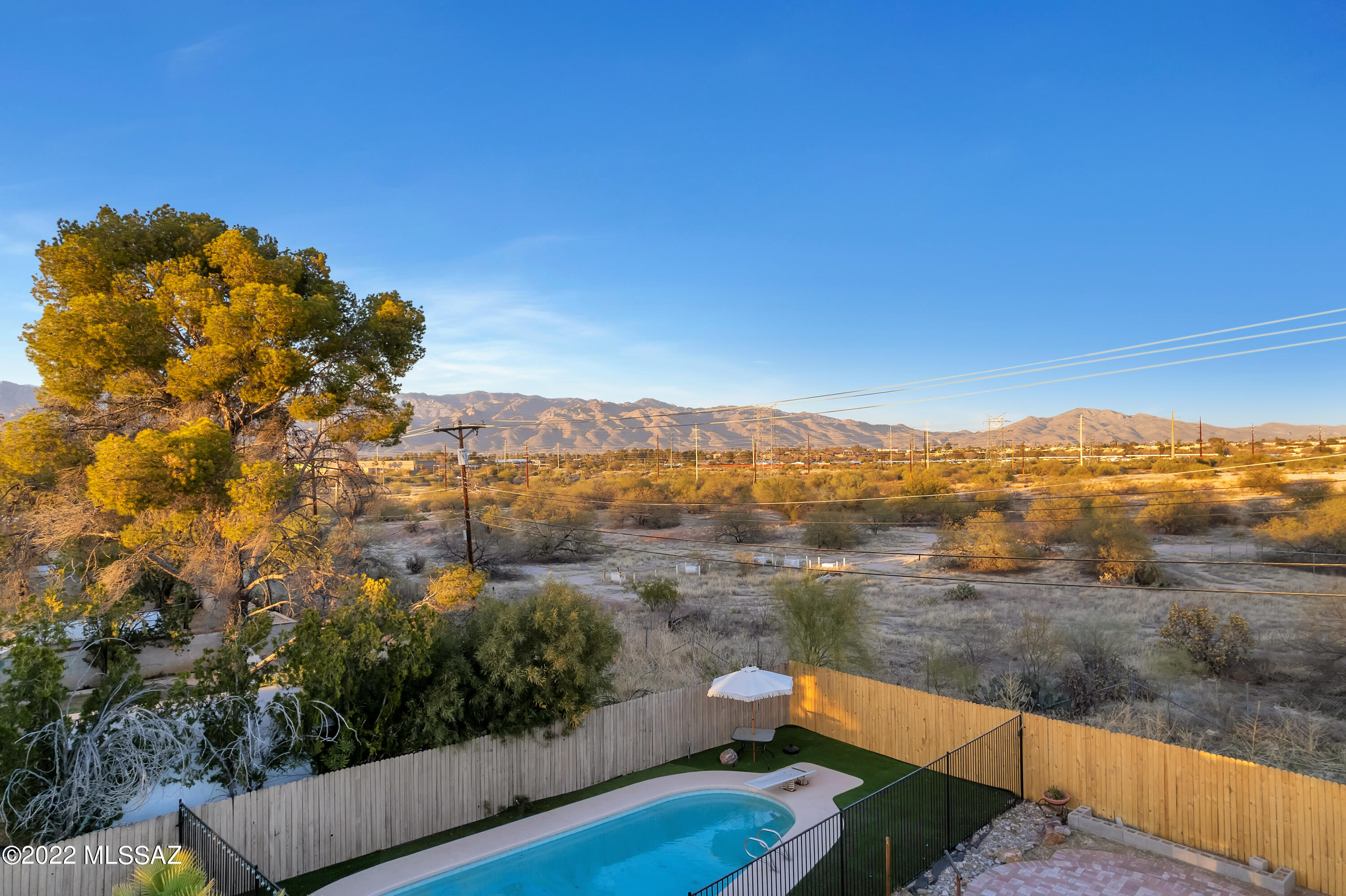 Kingston Knolls Terrace - Residential