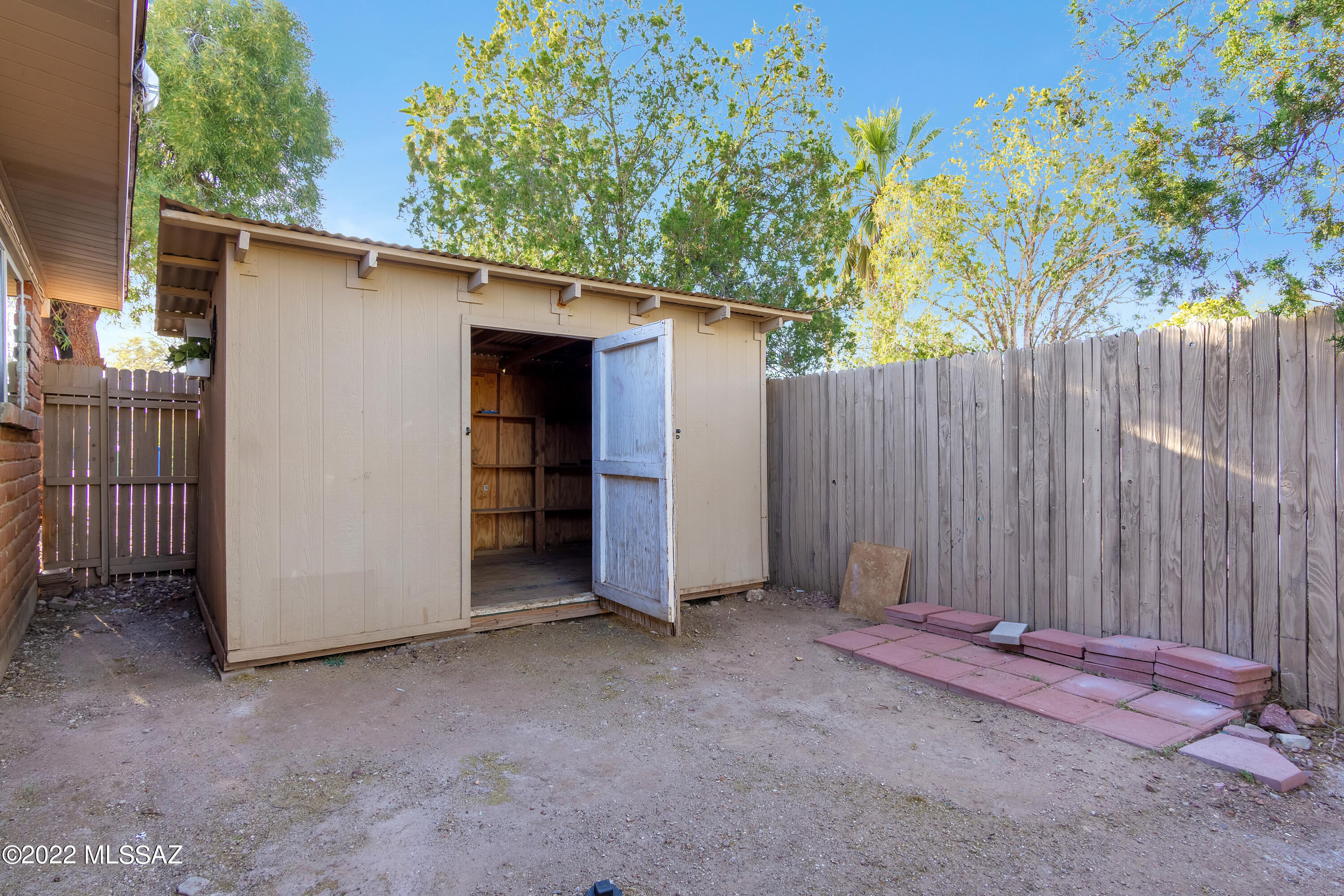 Kingston Knolls Terrace - Residential